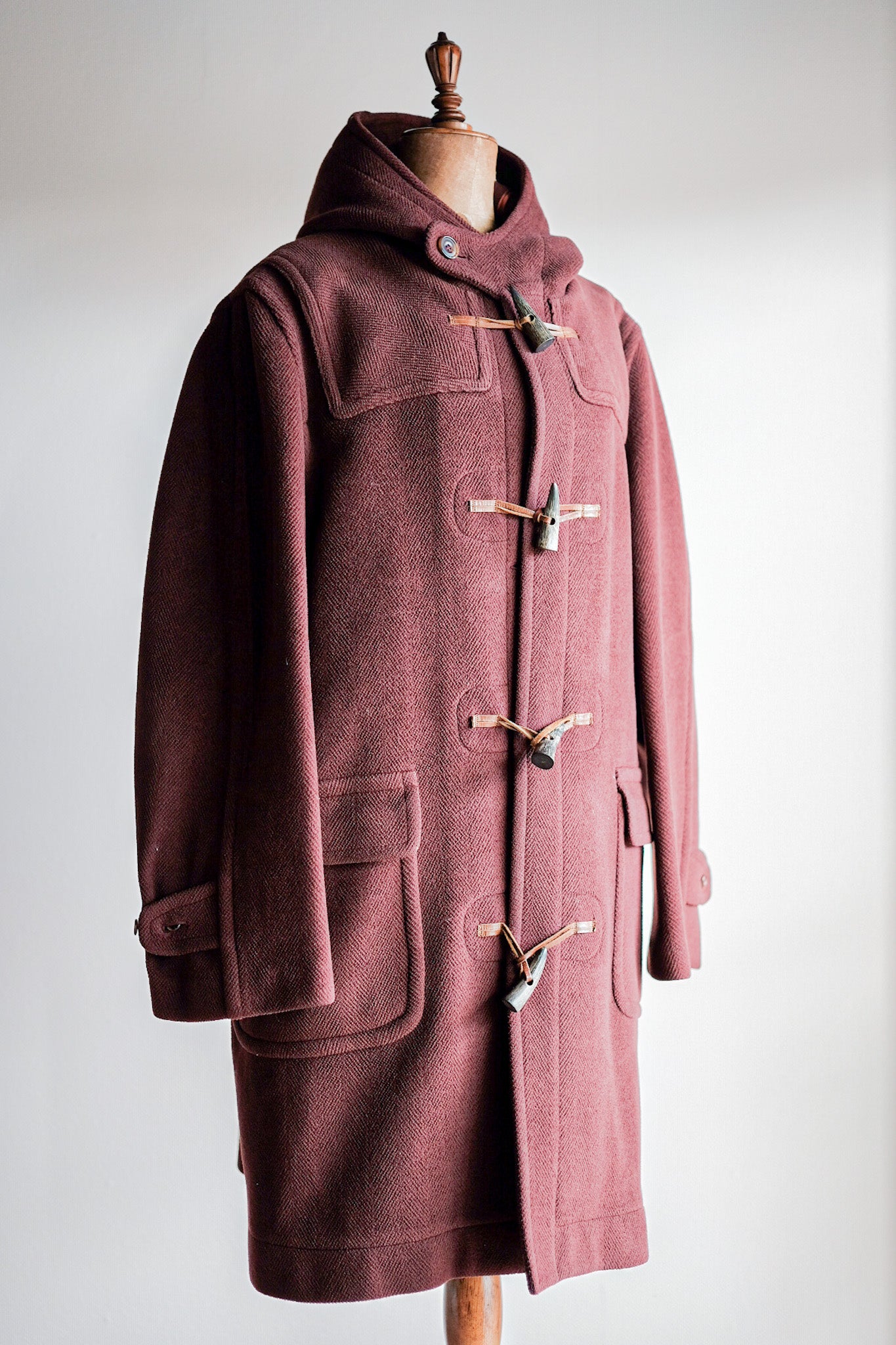 【~90's】Old INVERTERE Wool Duffle Coat "Moorbrook"