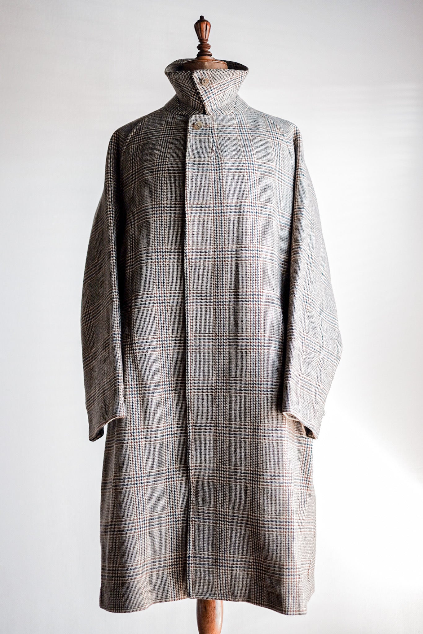 【~80's】Vintage Burberry's Single Raglan Balmacaan Coat Size.54R "Saddle Tweed"