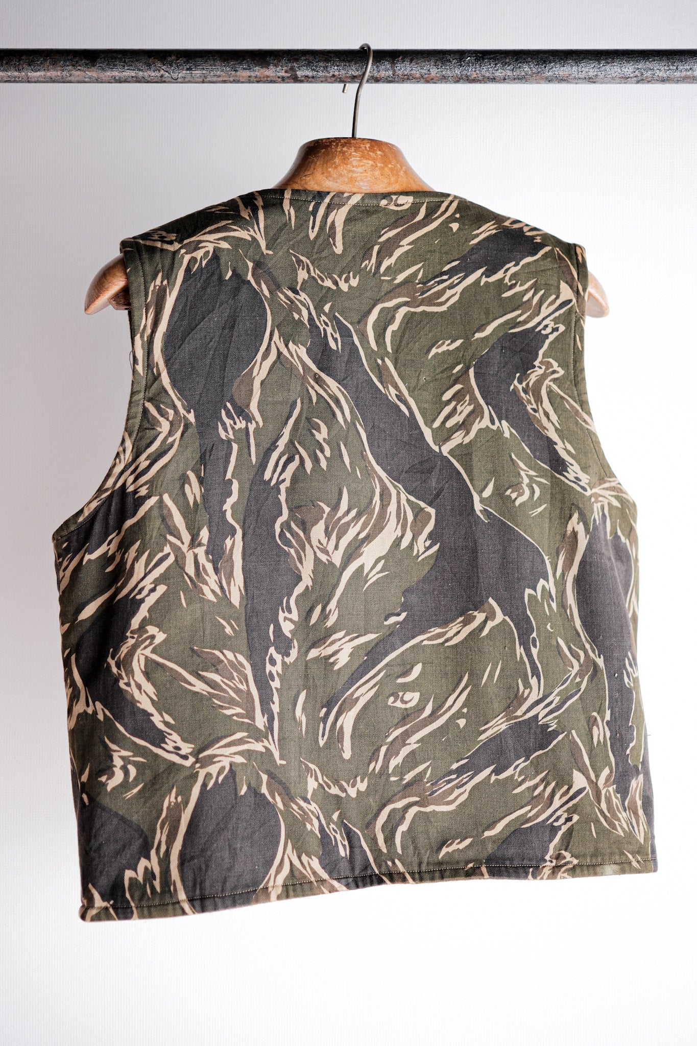 【~70's】American Vintage Tiger Stripe Camouflage Reversible Vest