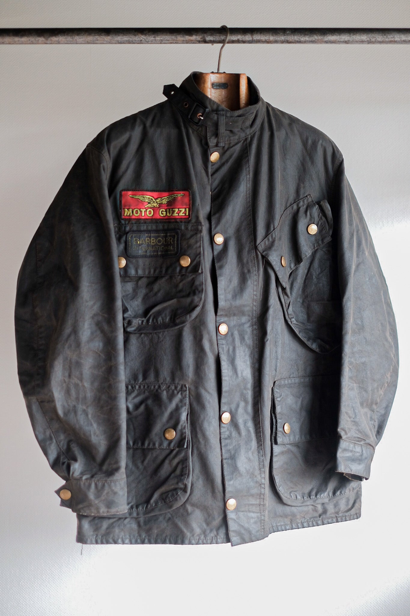 【~80's】Vintage Barbour "INTERNATIONAL SUIT" 2 Crest Size.38