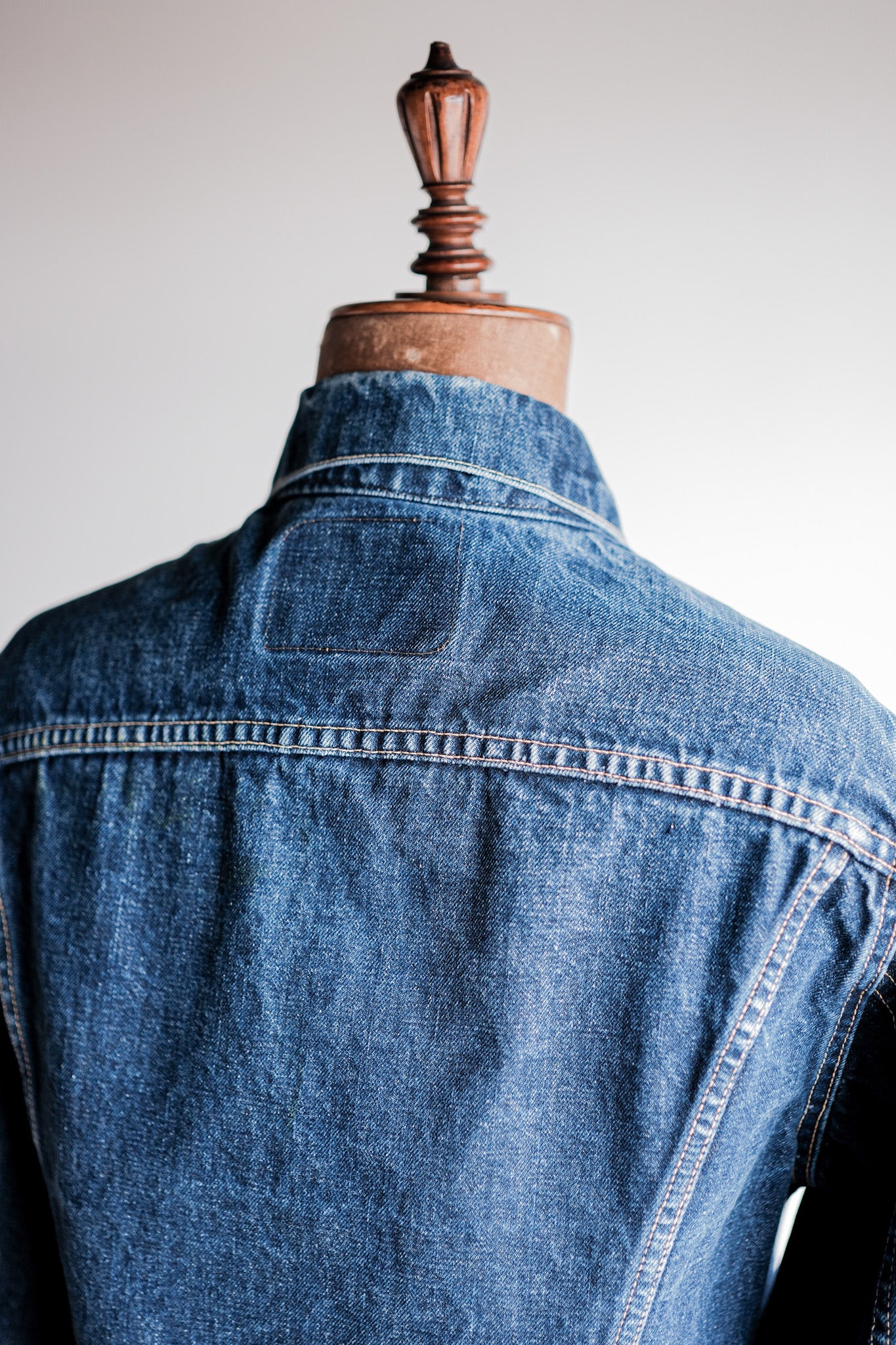【~60's】Vintage Levi's 557 Denim Jacket Size.40 "Big E"