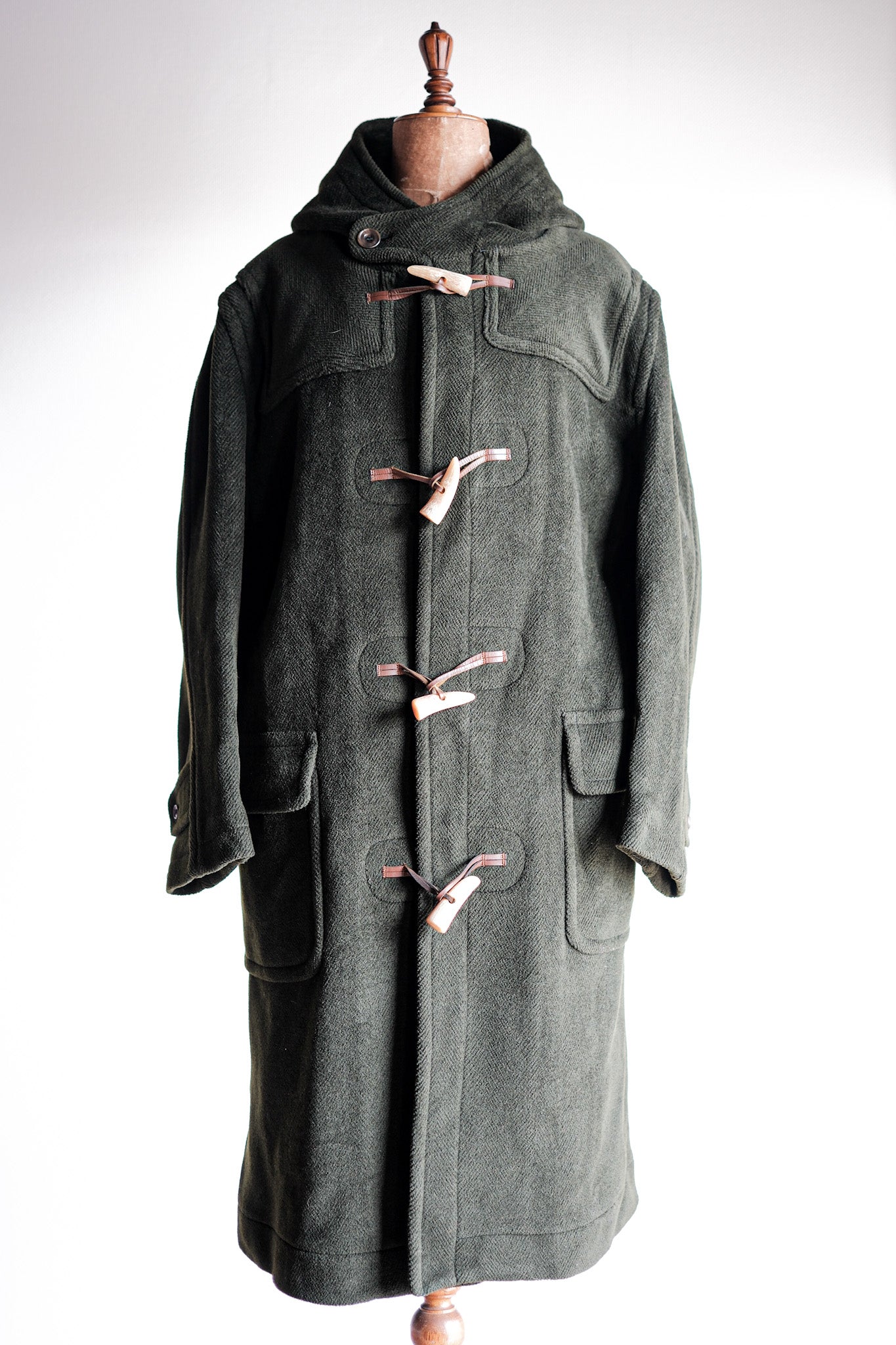 【~90's】Old INVERTERE Wool Duffle Coat "Moorbrook"
