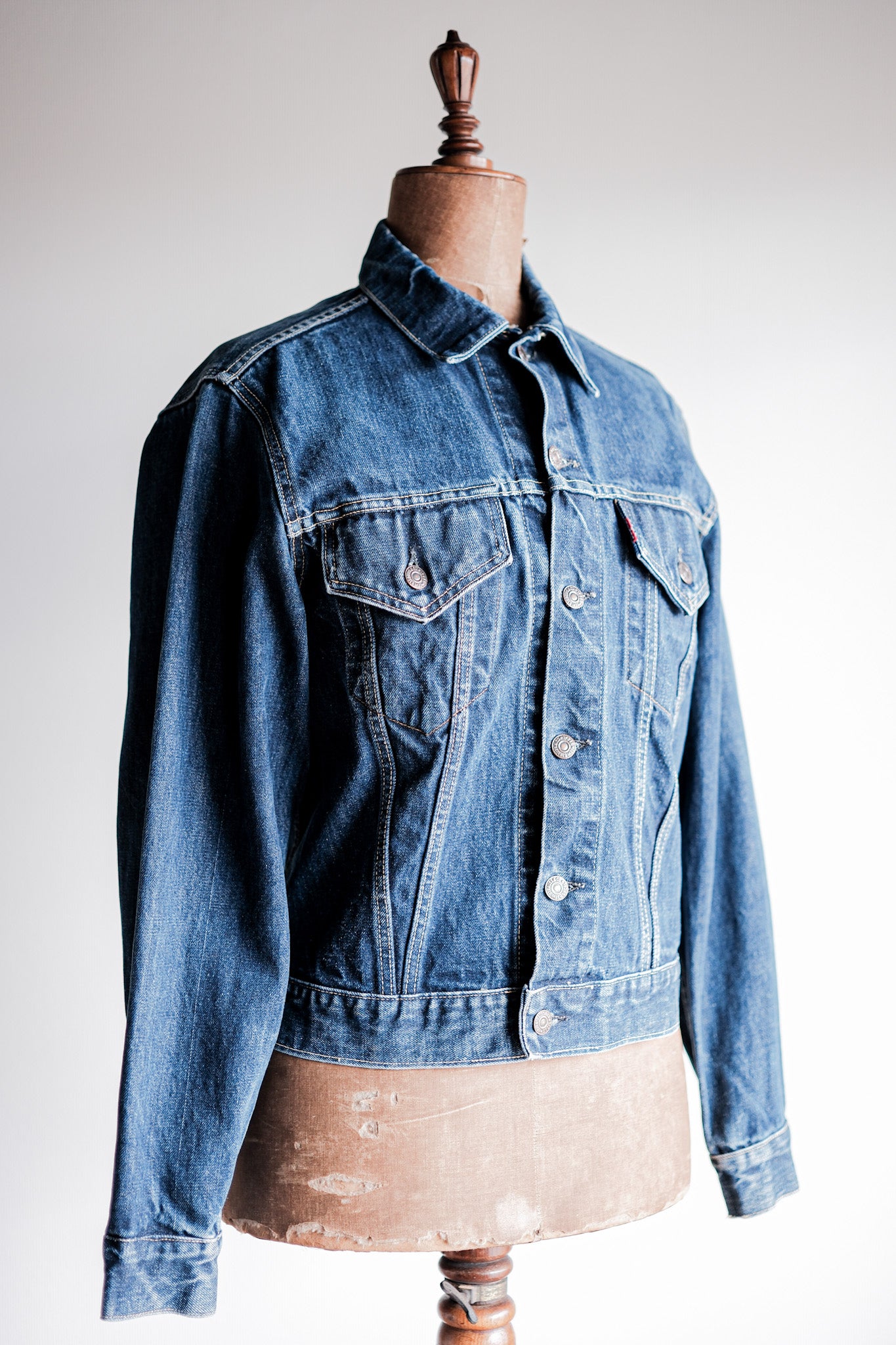 【~60's】Vintage Levi's 557 Denim Jacket Size.40 "Big E"