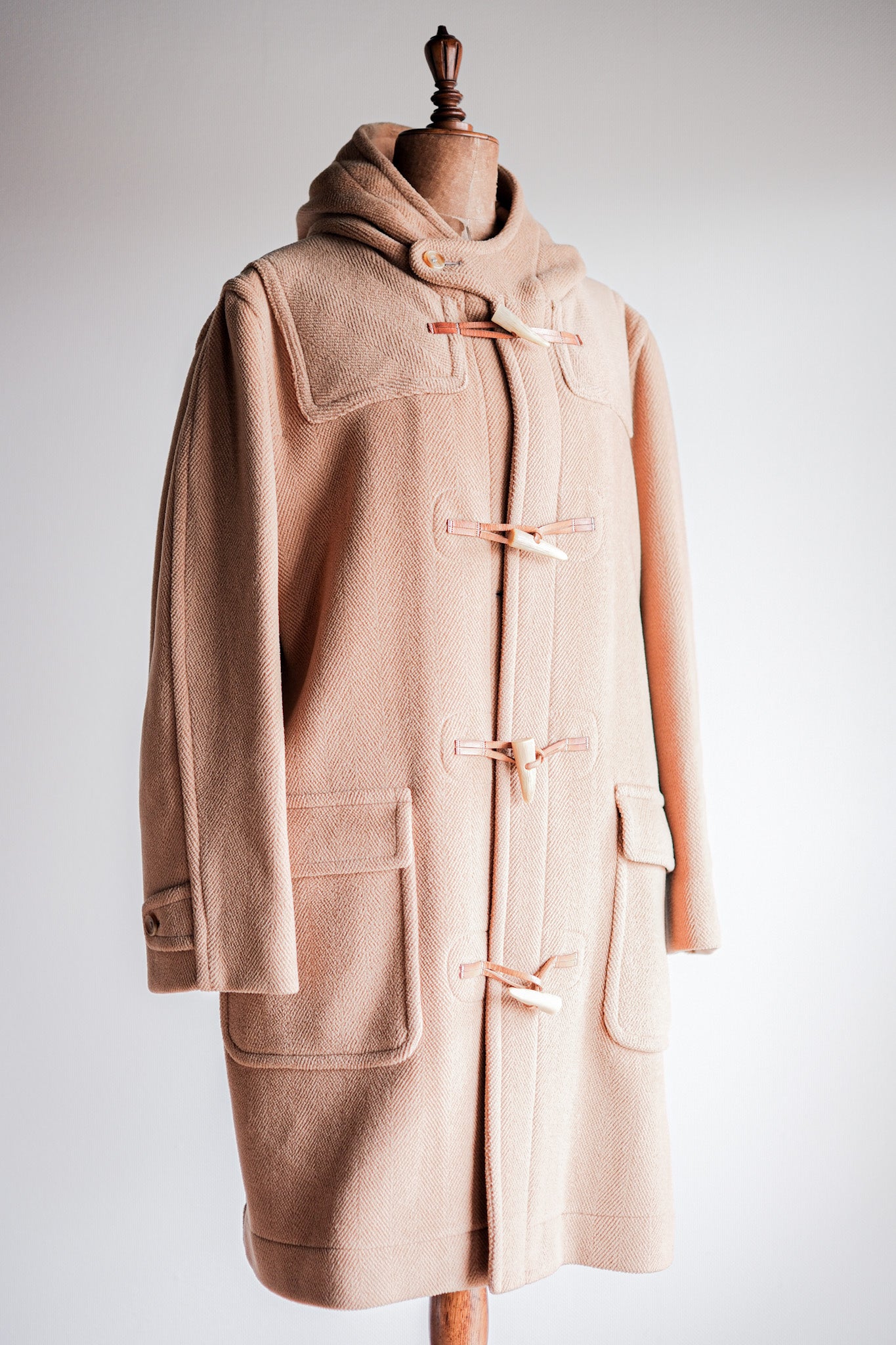 【~90's】Old INVERTERE Wool Duffle Coat "Moorbrook"