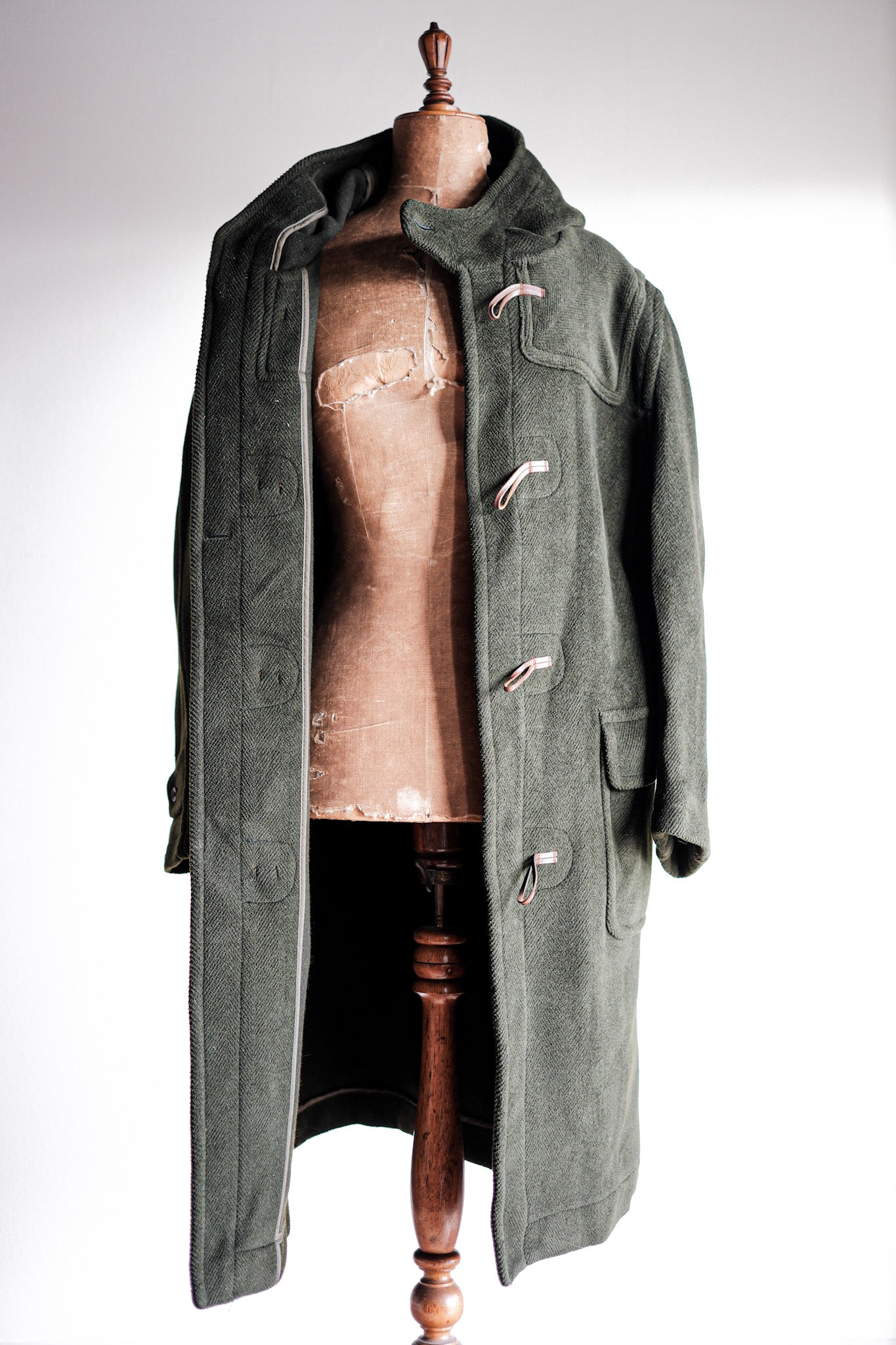 【~90's】Old INVERTERE Wool Duffle Coat "Moorbrook"