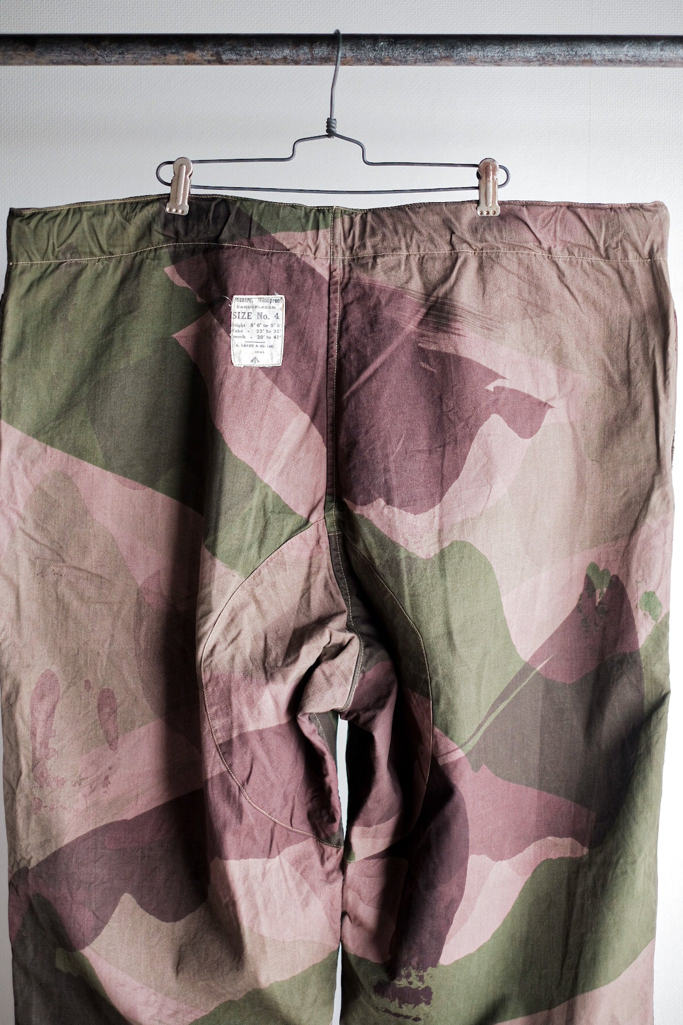【~40's】British Army SAS Camouflaged Windproof Trousers Size.4 "Unusual Type" "Dead Stock"