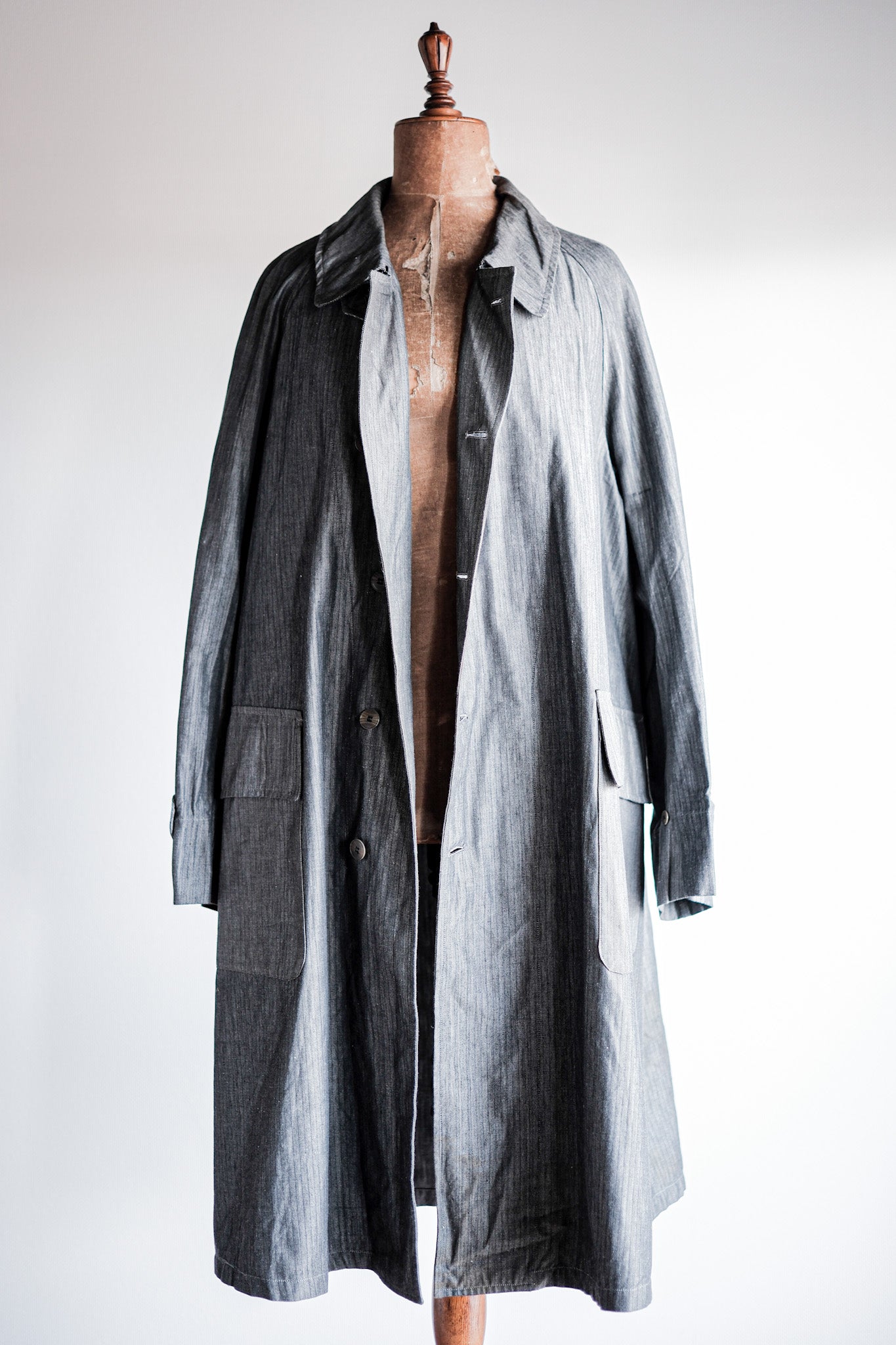 【~40's】French Vintage Salt & Pepper Cotton HBT Work Coat With Chin Strap "Dead Stock"