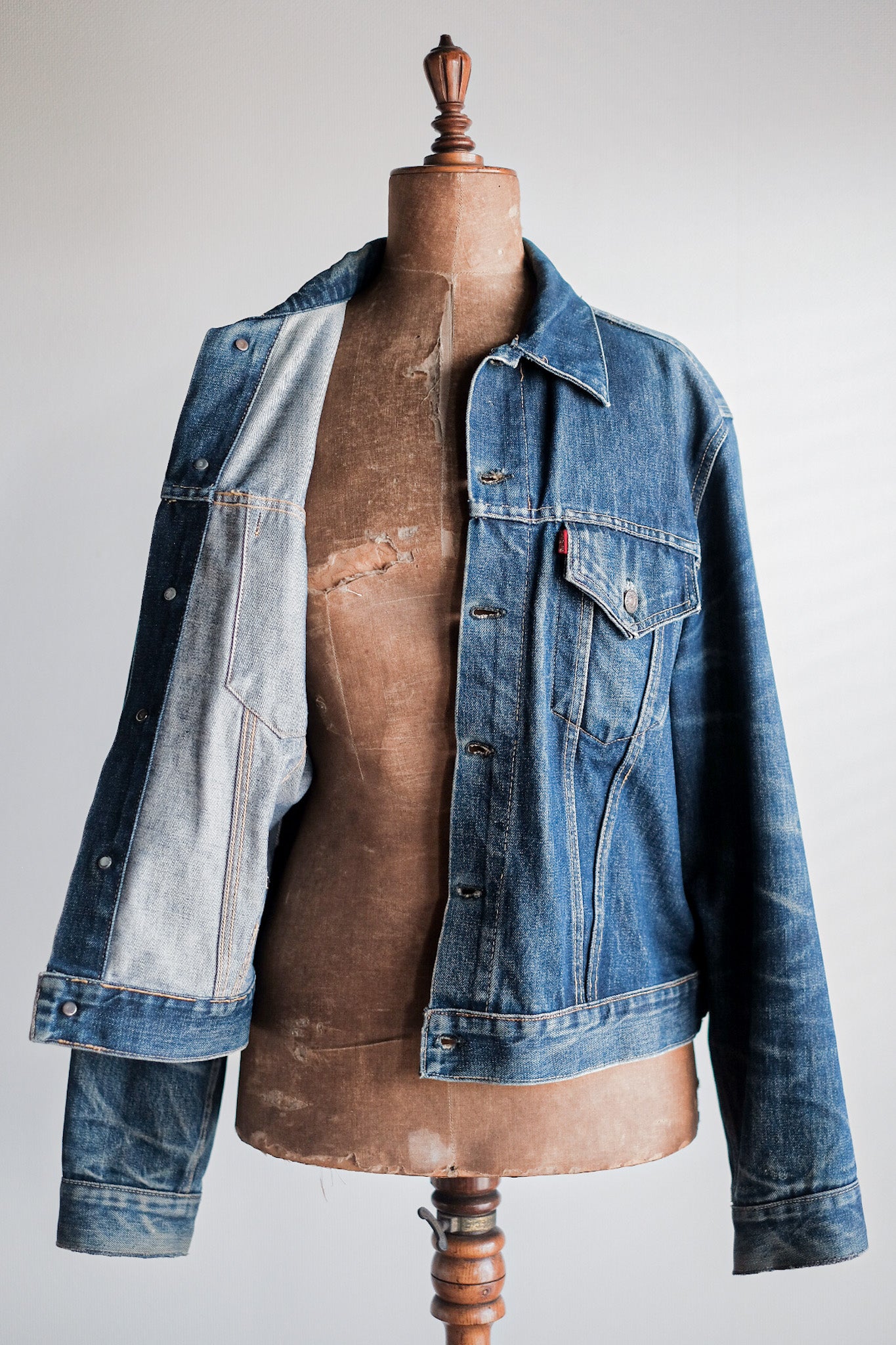 【~60's】Vintage Levi's 557 Denim Jacket "Big E"