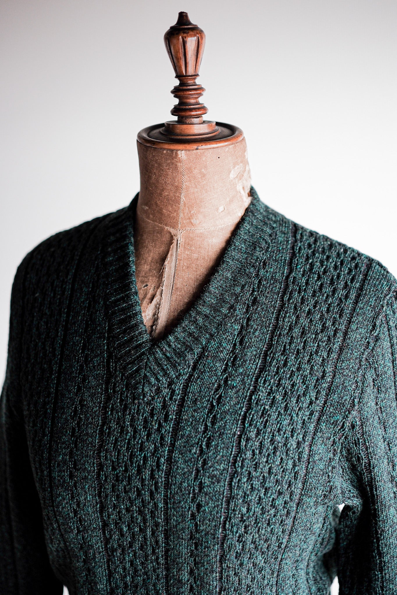 【~60's】French Vintage V-neck Wool Sweater "Dead Stock"