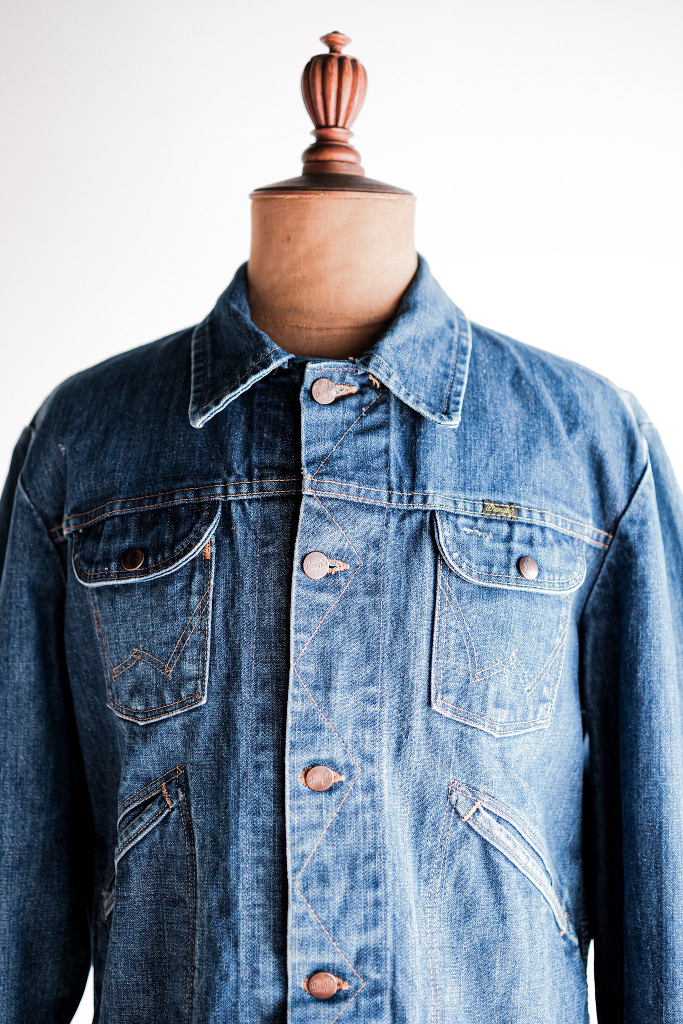 【~70's】Vintage Wrangler 124MJ Denim Jacket With Patches Size.44