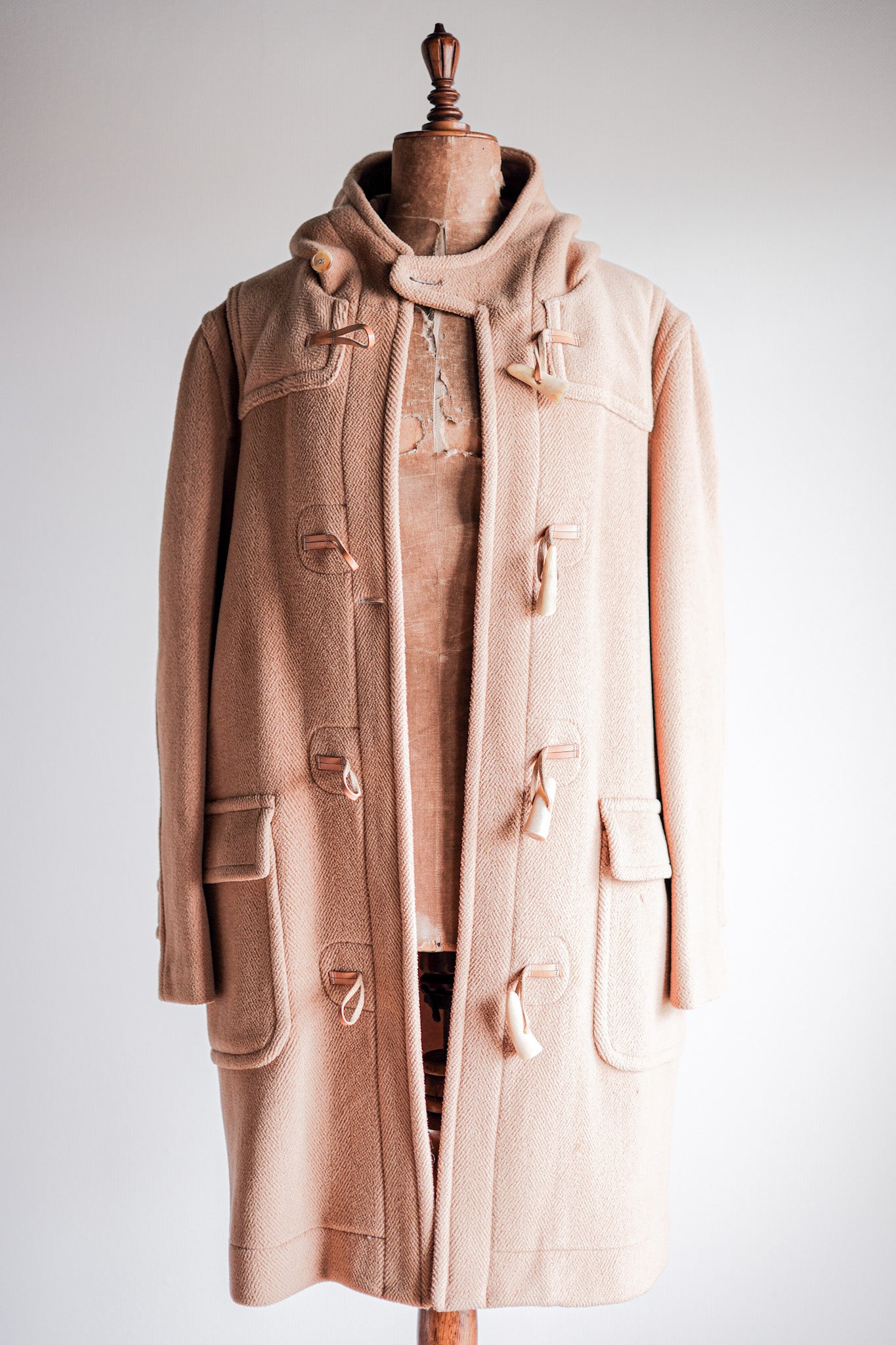 【~90's】Old INVERTERE Wool Duffle Coat "Moorbrook"