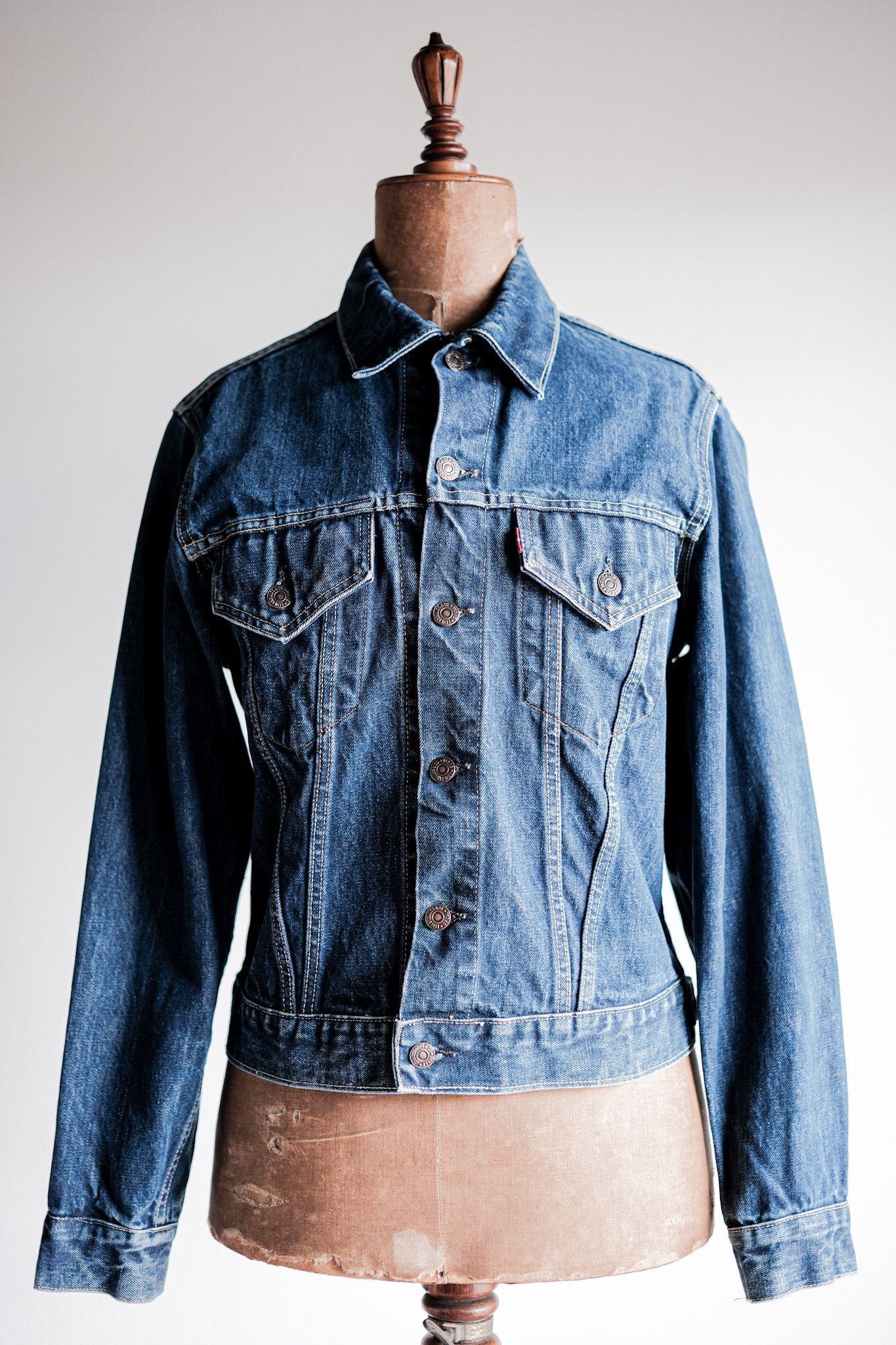 【~60's】Vintage Levi's 557 Denim Jacket Size.40 "Big E"