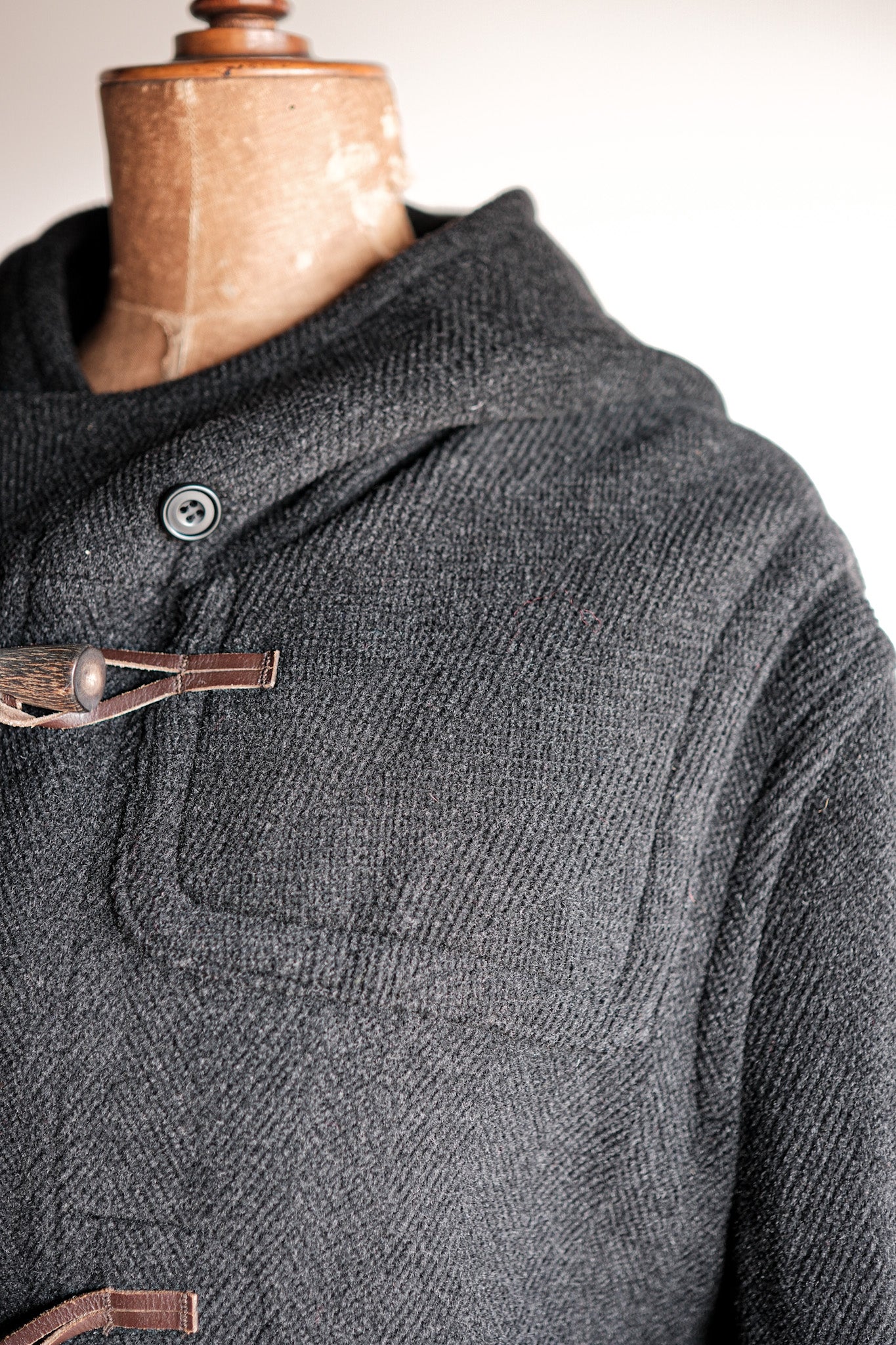【~90's】Old INVERTERE Wool Duffle Coat "Moorbrook"