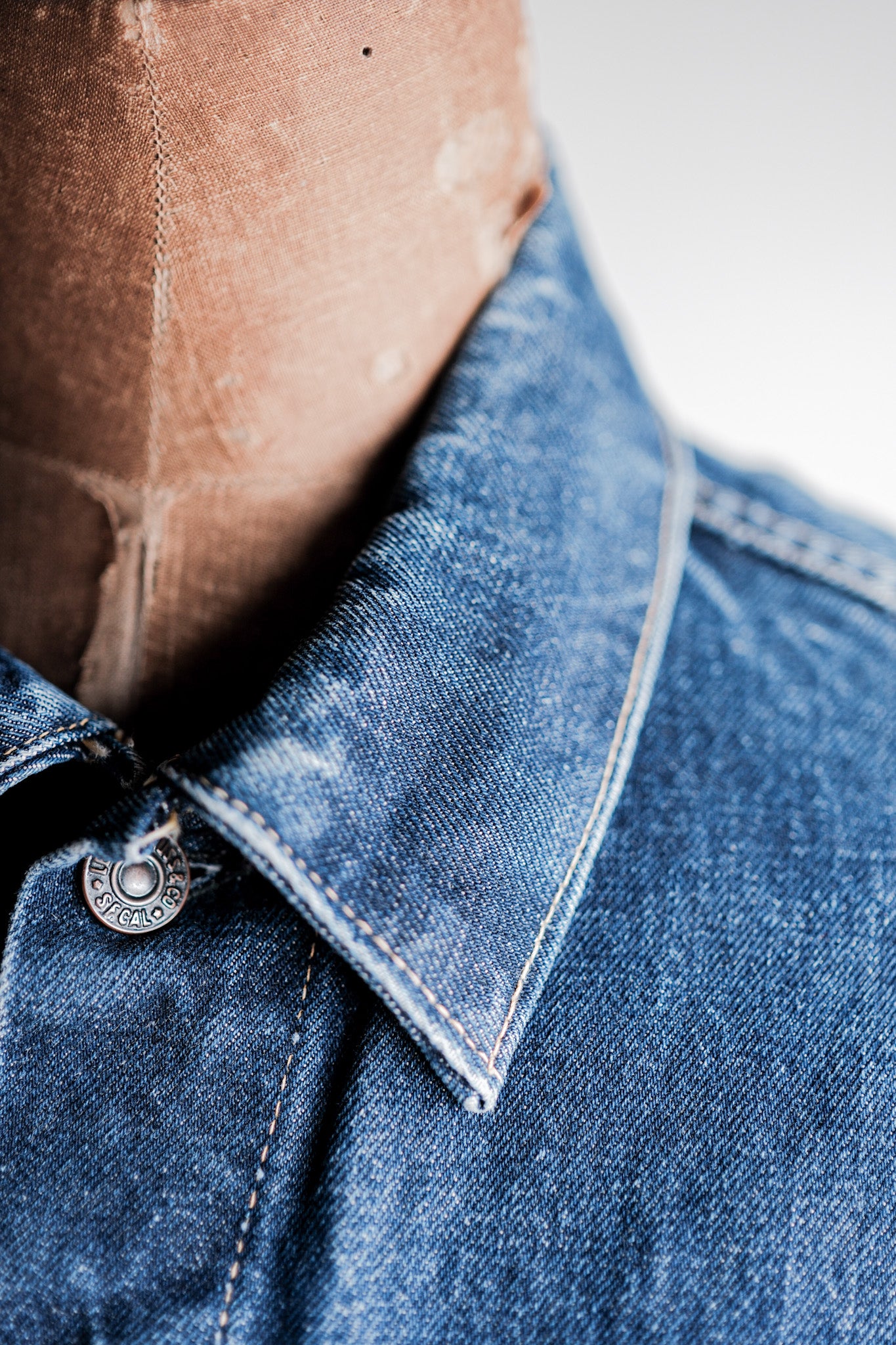 【~60's】Vintage Levi's 557 Denim Jacket Size.40 "Big E"
