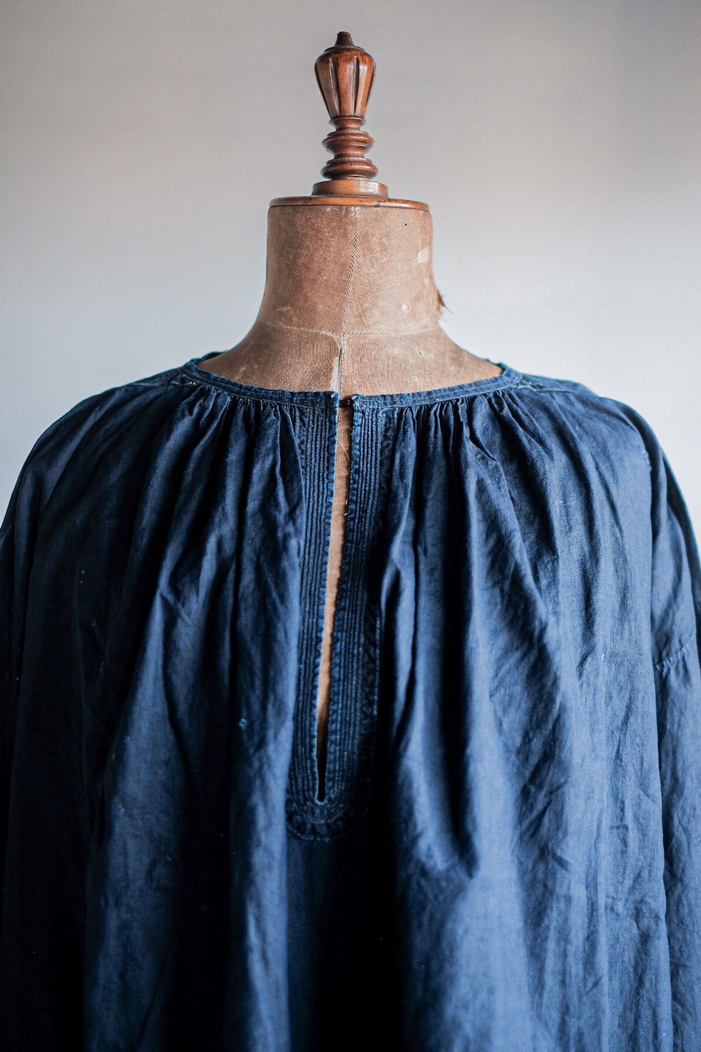 【Early 20th C】French Antique Indigo Linen Smock "Biaude"