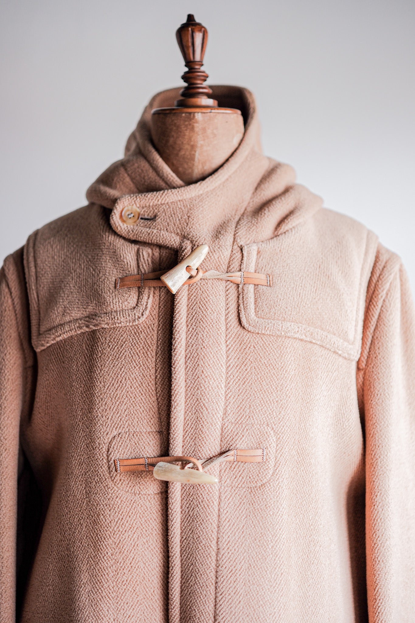 【~90's】Old INVERTERE Wool Duffle Coat "Moorbrook"