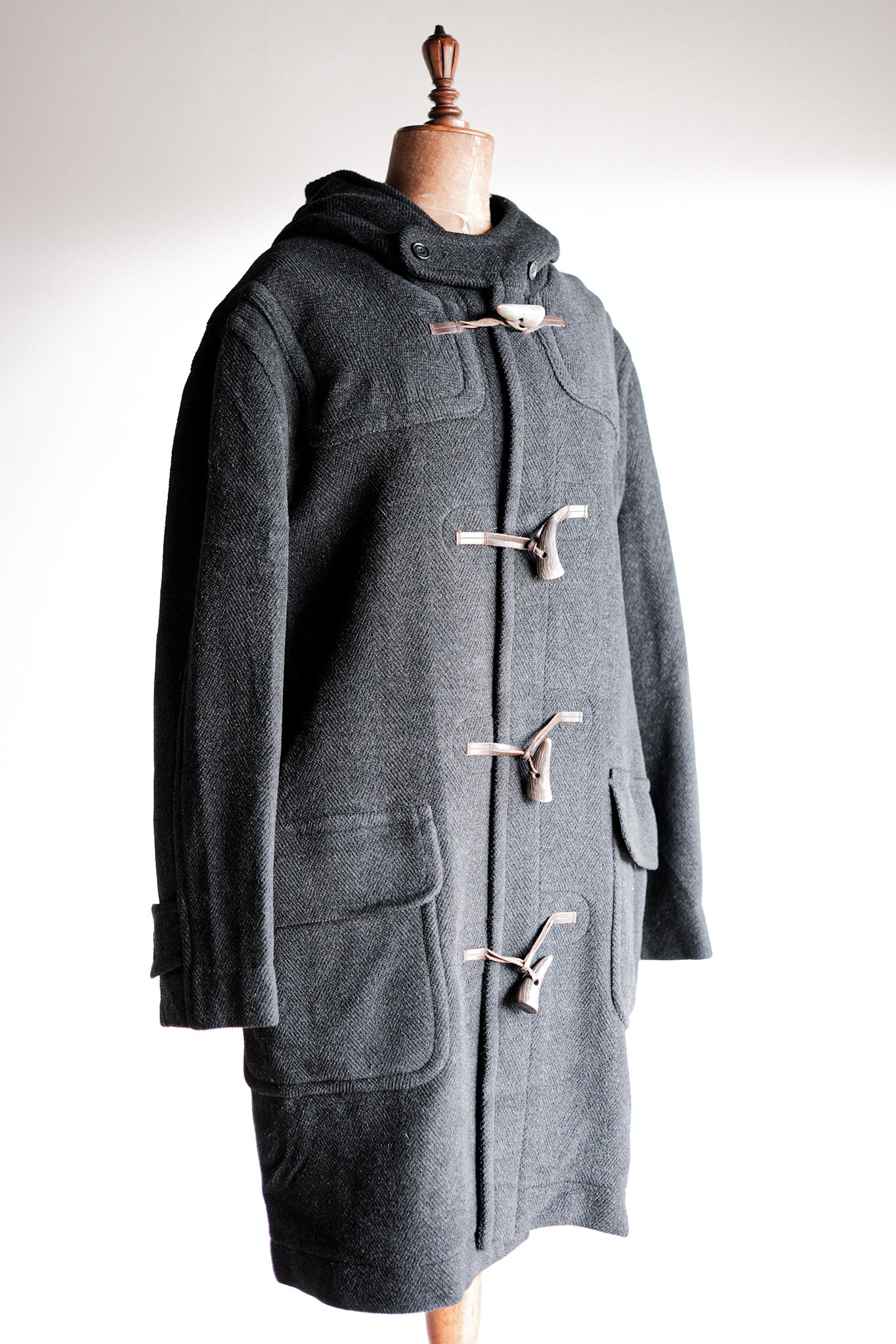 【~90's】Old INVERTERE Wool Duffle Coat "Moorbrook"