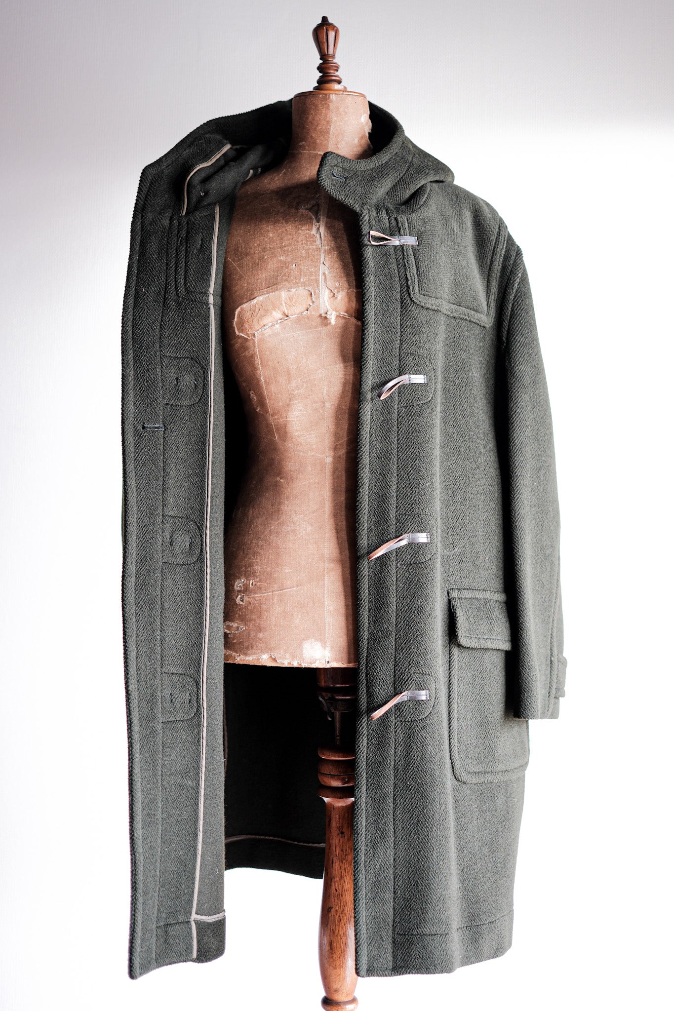 【~90's】Old INVERTERE Wool Duffle Coat "Moorbrook"