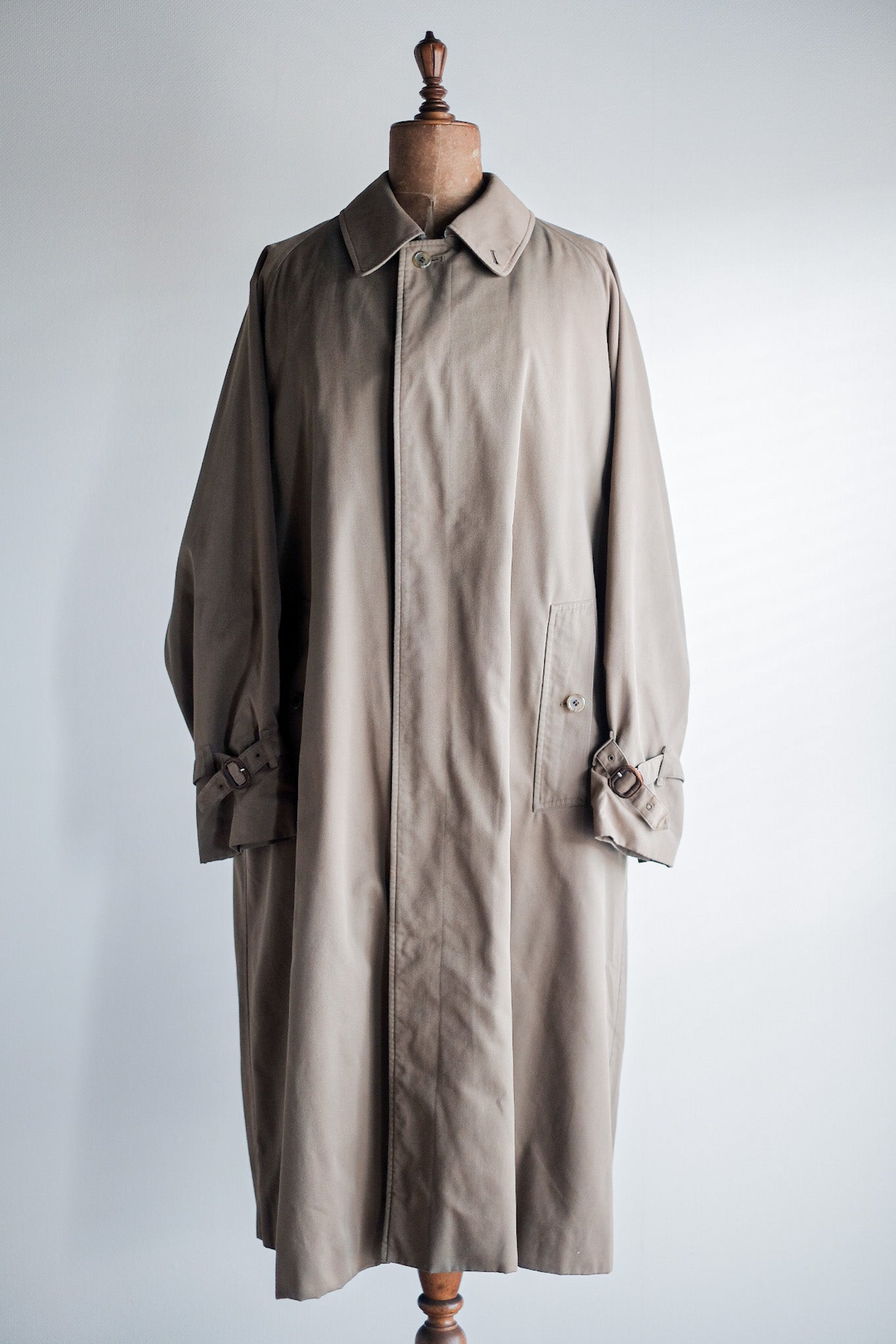 70's] Vintage Burberry's Single Single RagLan Rider COAT with 