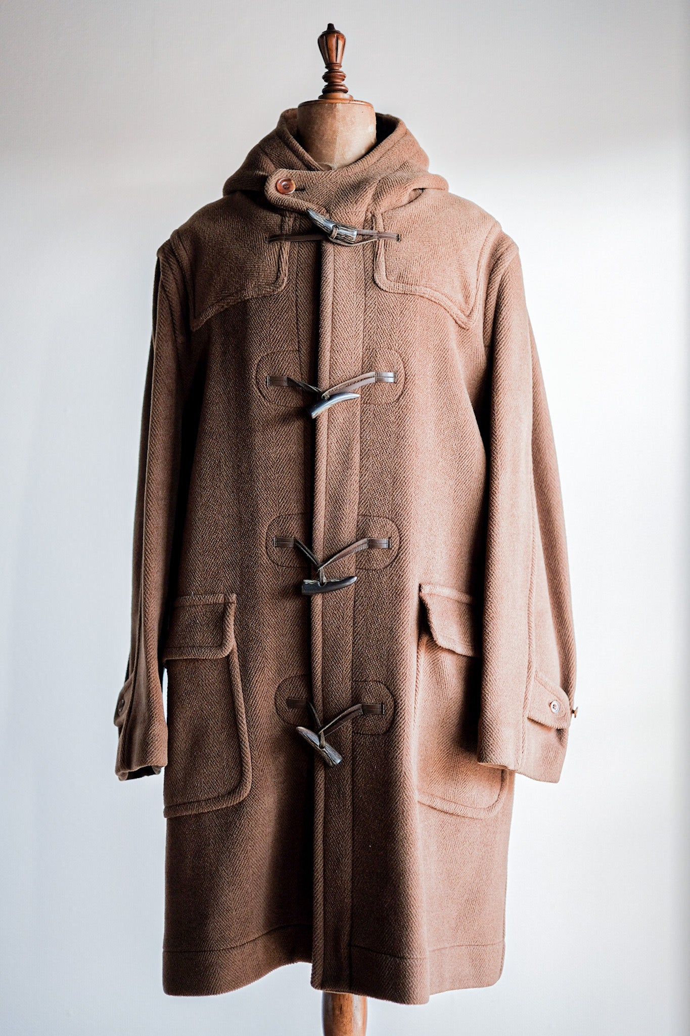 【~90's】Old INVERTERE Wool Duffle Coat "Moorbrook"