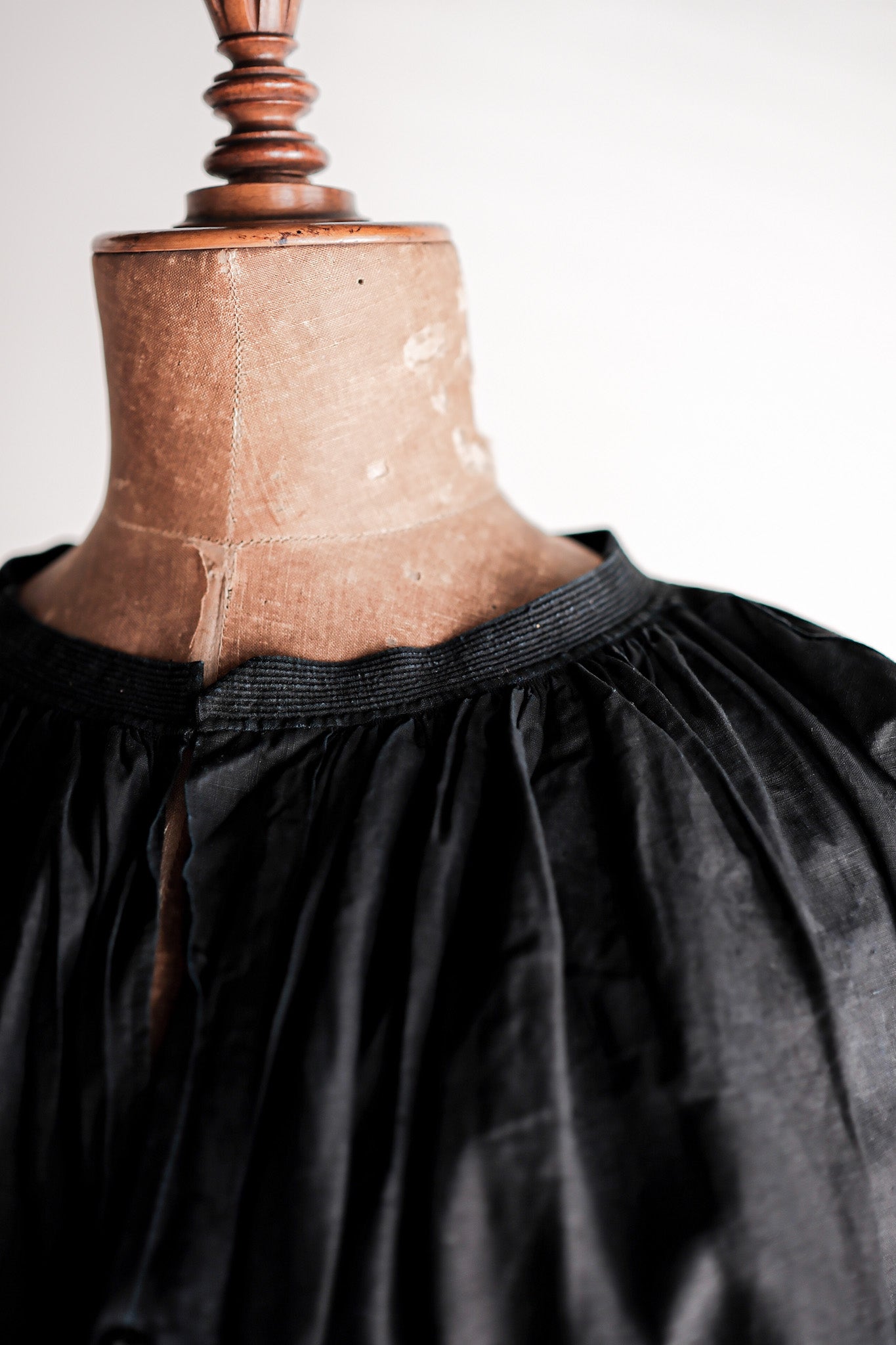 【Early 20th C】French Antique Indigo Linen Smock "Biaude"