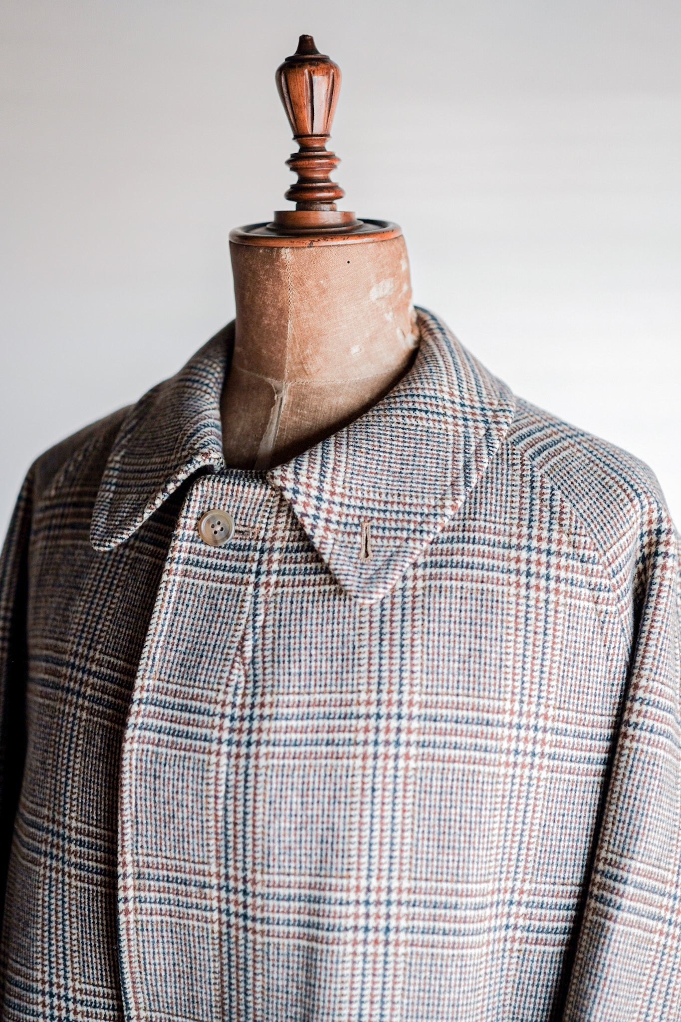 【~80's】Vintage Burberry's Single Raglan Balmacaan Coat Size.54R "Saddle Tweed"