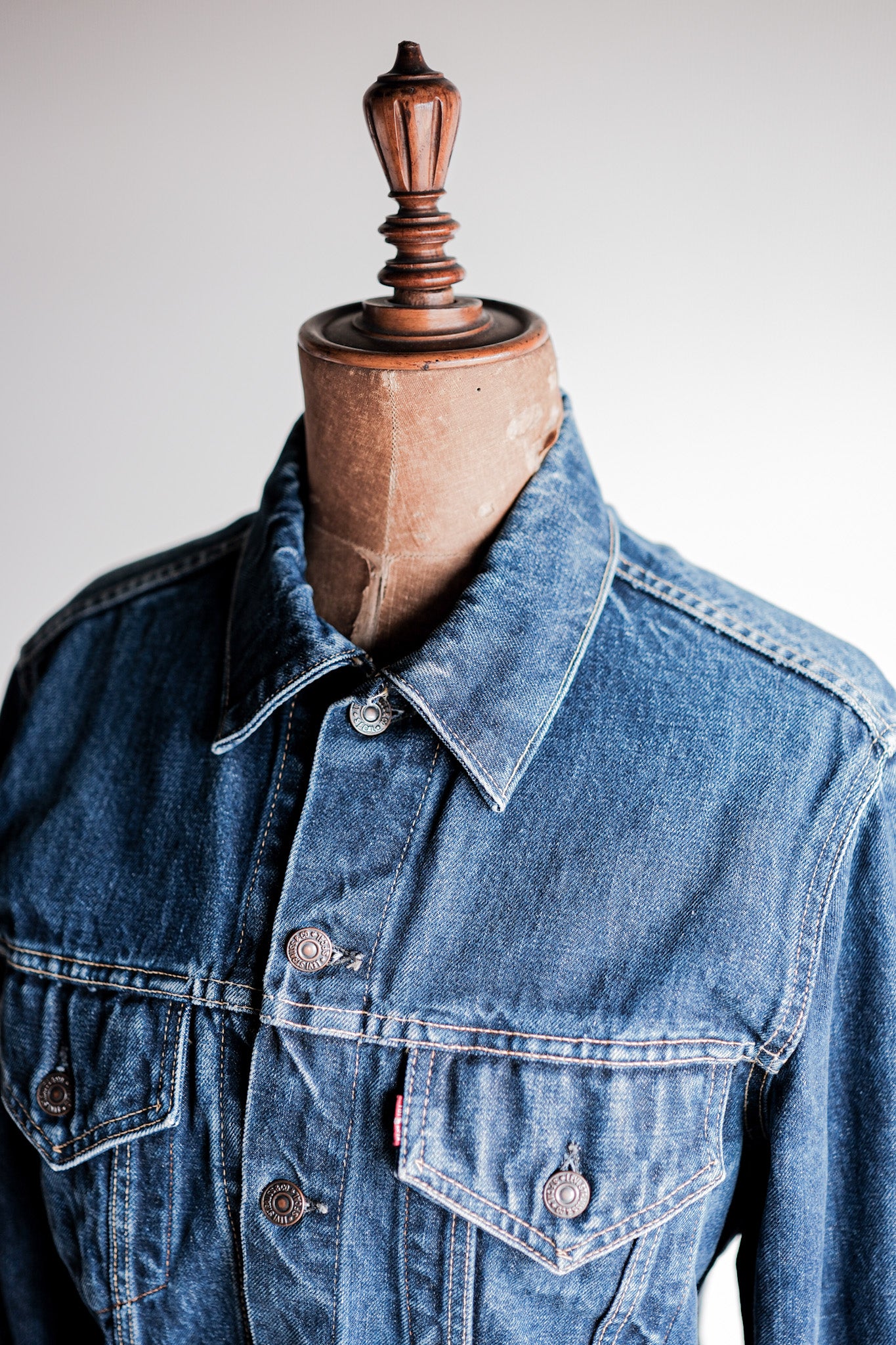 【~60's】Vintage Levi's 557 Denim Jacket Size.40 "Big E"