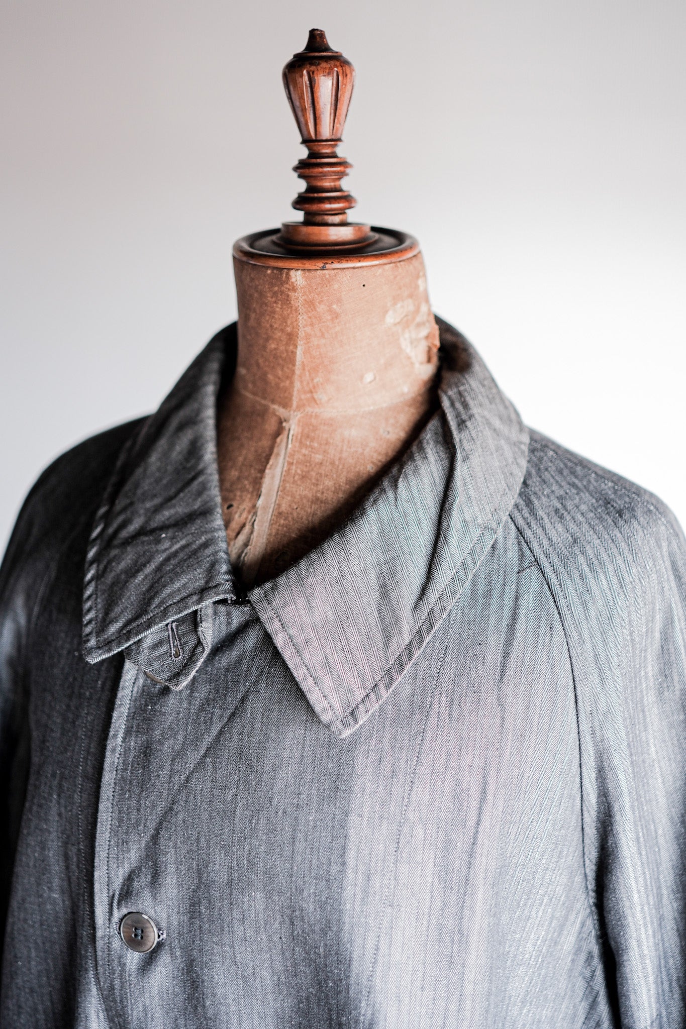 【~40's】French Vintage Salt & Pepper Cotton HBT Work Coat With Chin Strap "Dead Stock"