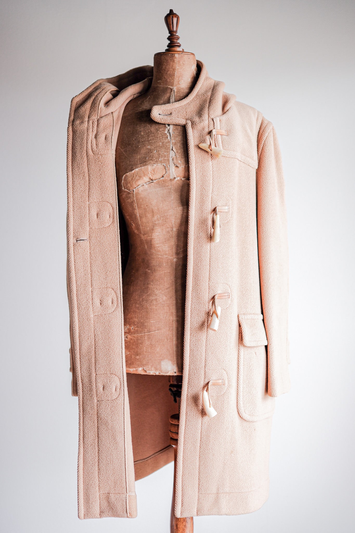 【~90's】Old INVERTERE Wool Duffle Coat "Moorbrook"