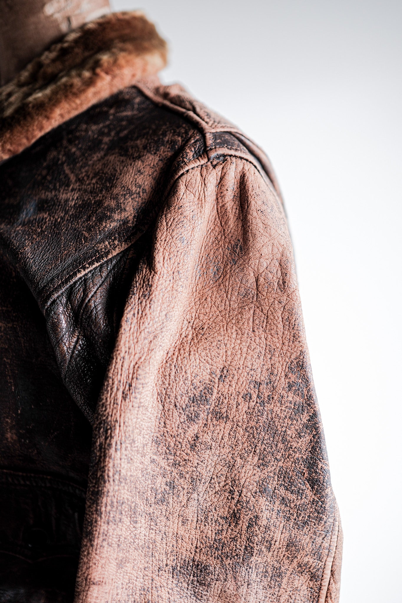 【~40's】U.S.NAVY M-422A Leather Flight Jacket
