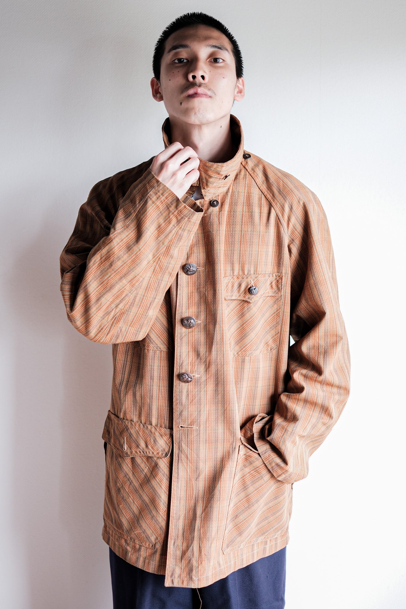 [~ 50's] French Vintage Brown Cotton Striped Raglan Sleeve Hunting Jacket with China Strap "Unusual Pattern"