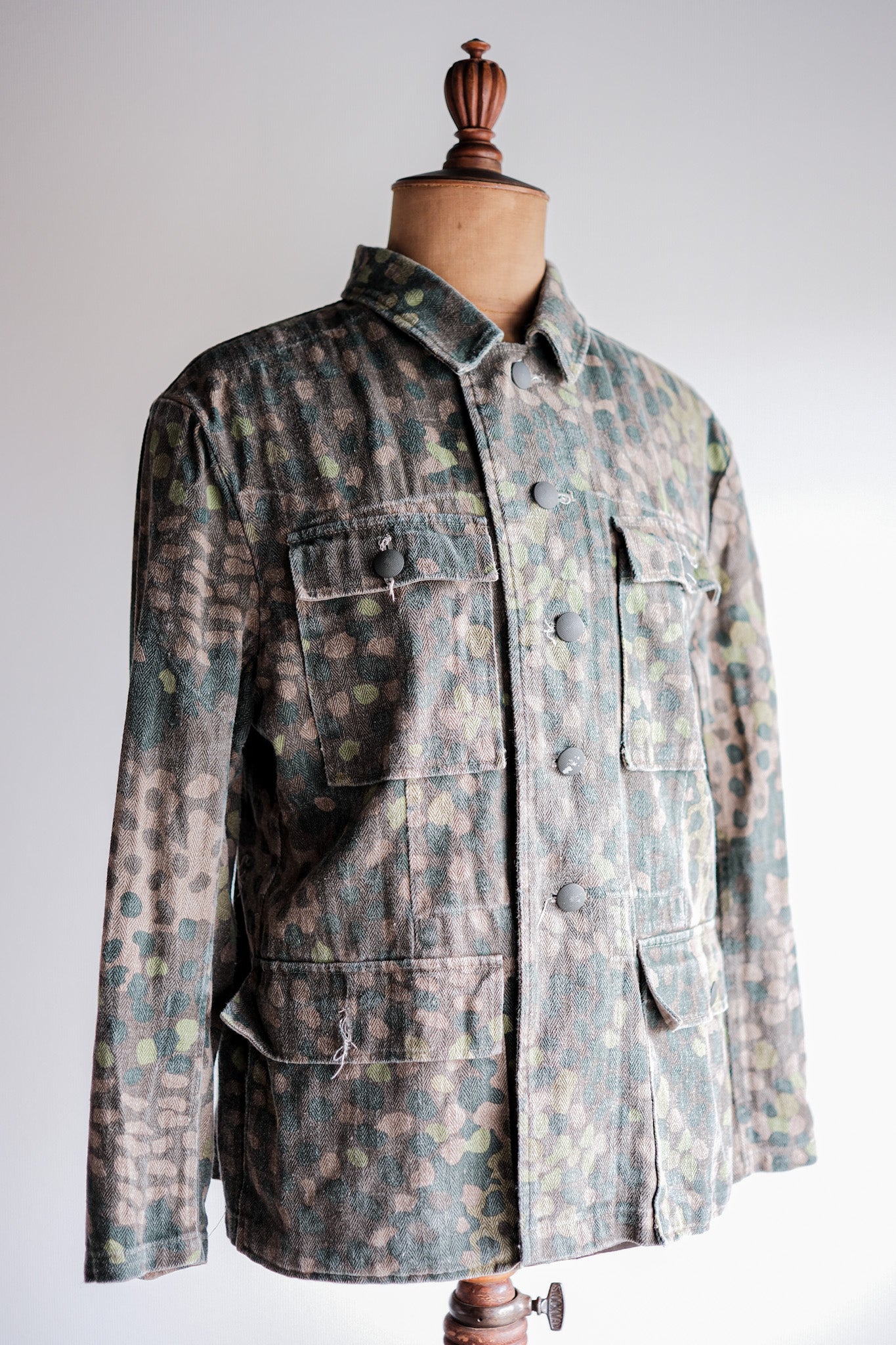 【~00's】German Waffen-SS Type Pea Dot Camouflage M44 HBT Field Jacket "Reproduction"