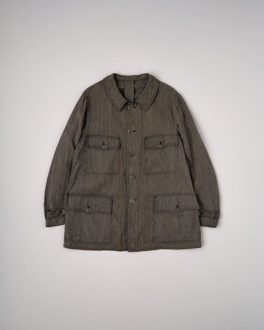 ［~30’s］French Vintage Salt & Pepper HBT Cotton Hunting Jacket 的全身照