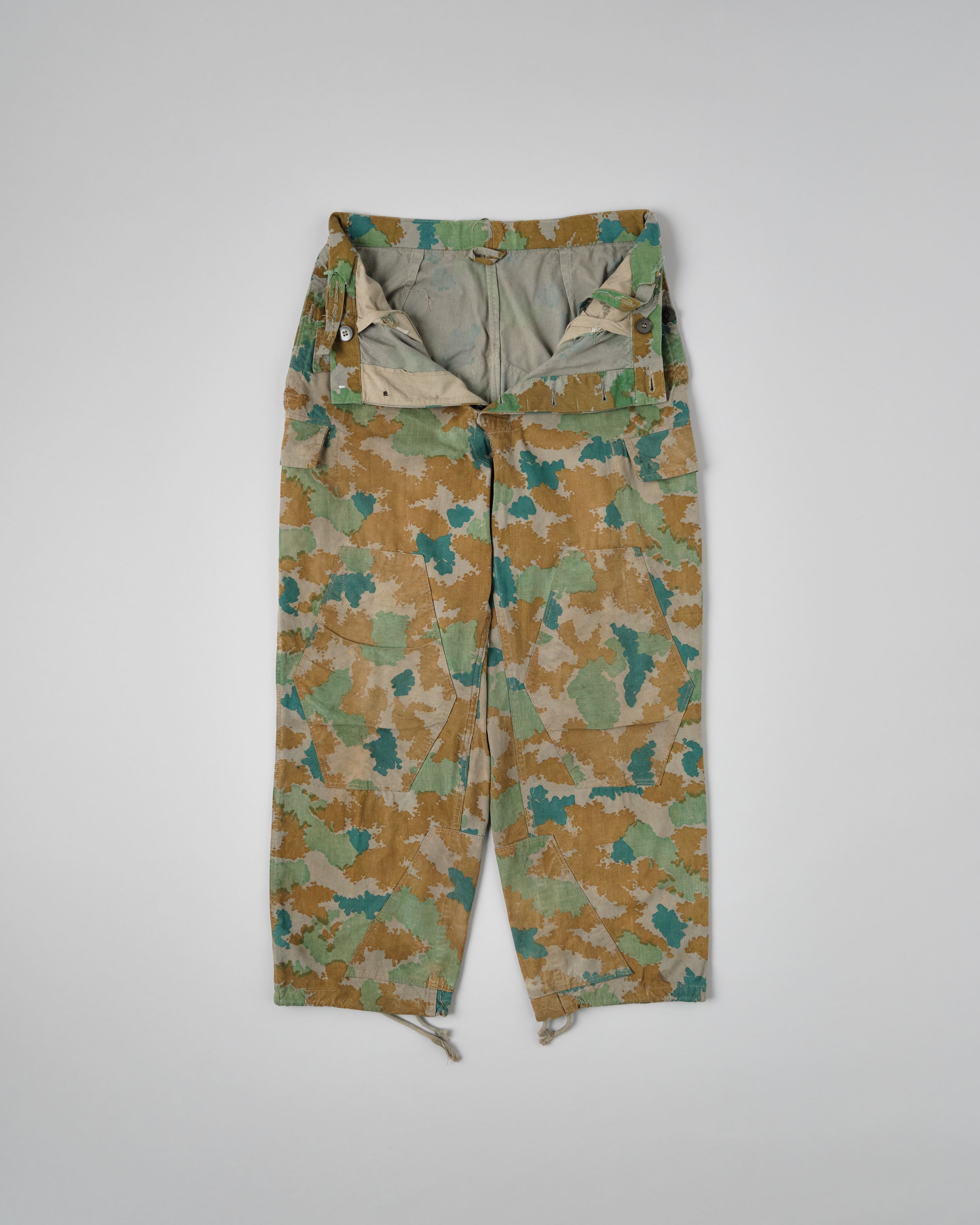[~ 60's] กองทัพเยอรมัน East Blumenarn Camouflage Sniper กางเกงขนาด 2 "NVA"