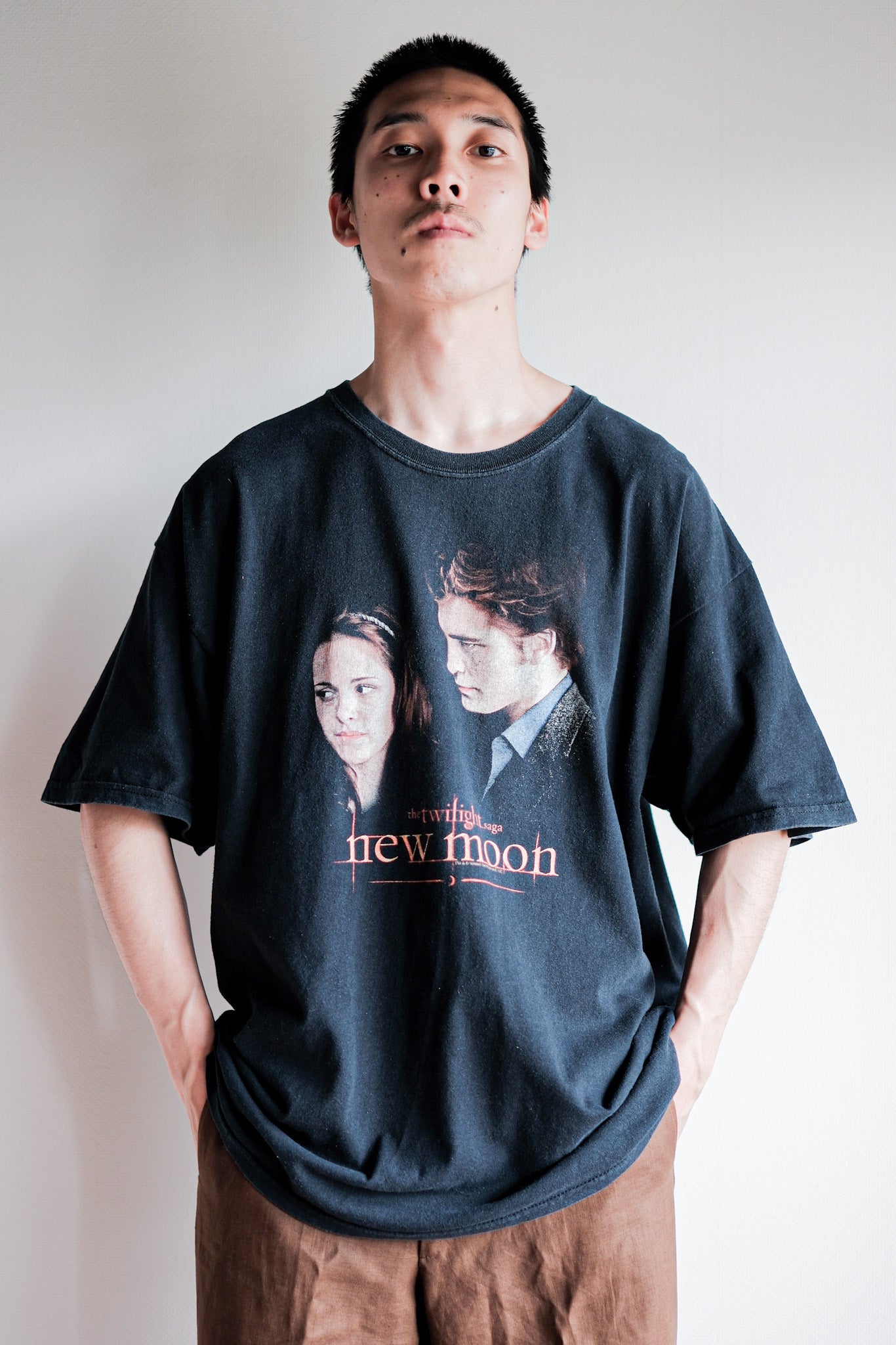[~ 00 's] 빈티지 영화 프린트 티셔츠 크기 .xl "The Twilight Saga"