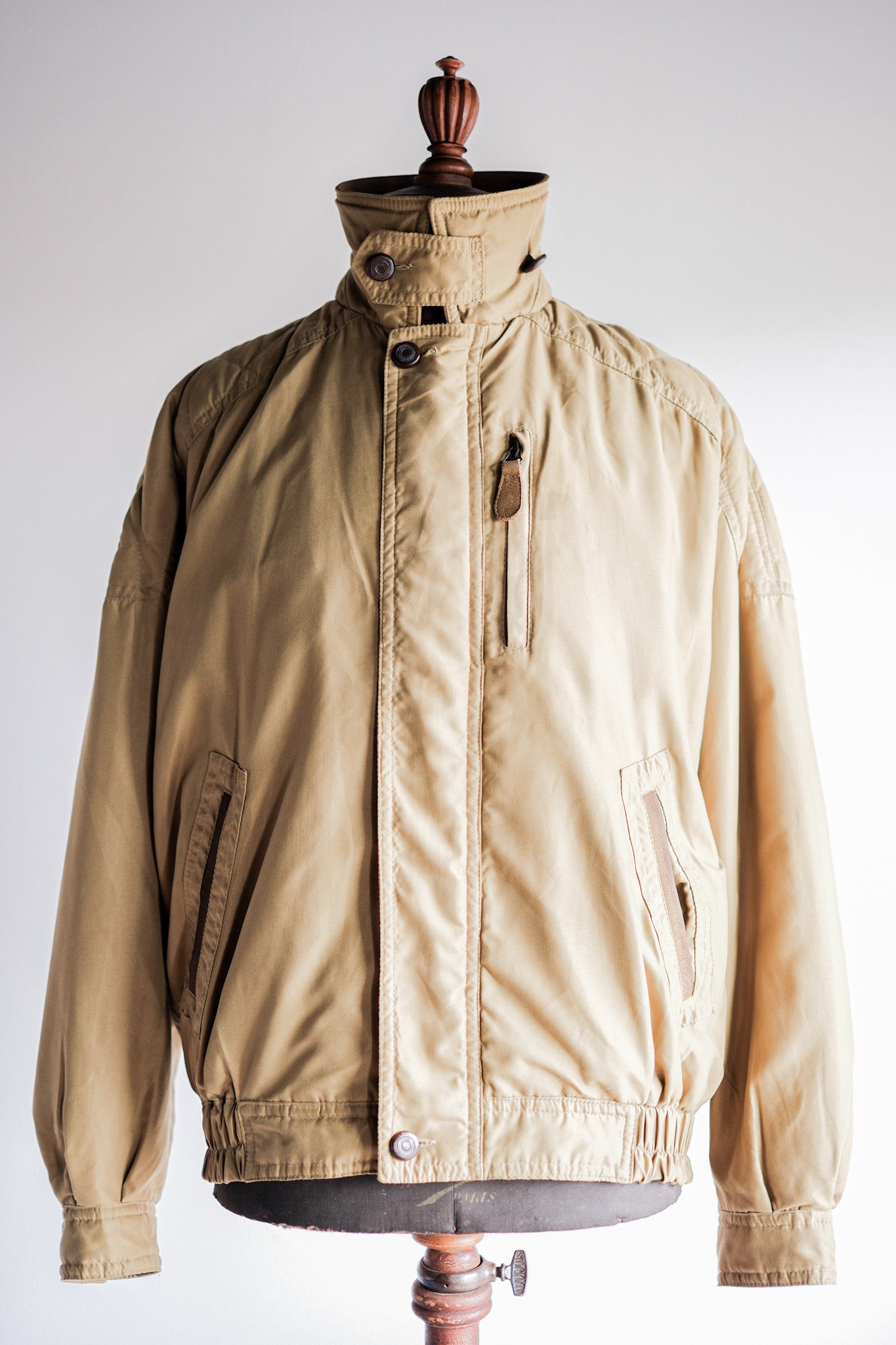 [~80's] Old Yves Saint Laurent Nylon Quilting Blouson พร้อมสายรัดคาง "Pour Homme"