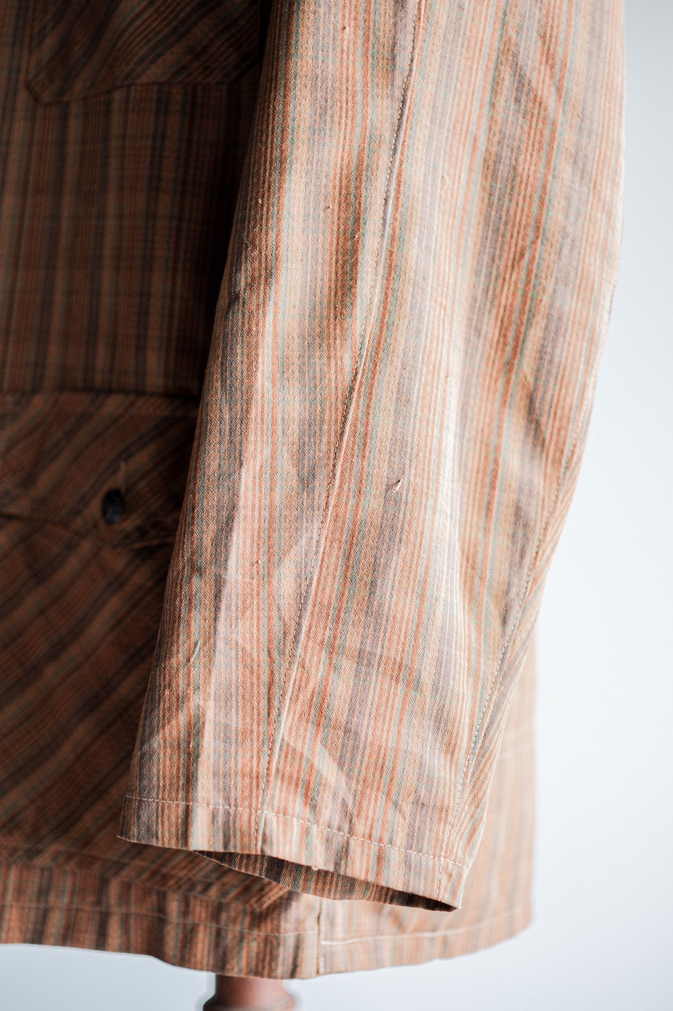 ［~50's］French Vintage Brown Cotton Striped Raglan Sleeve Hunting Jacket With Chin Strap "Unusual Pattern"