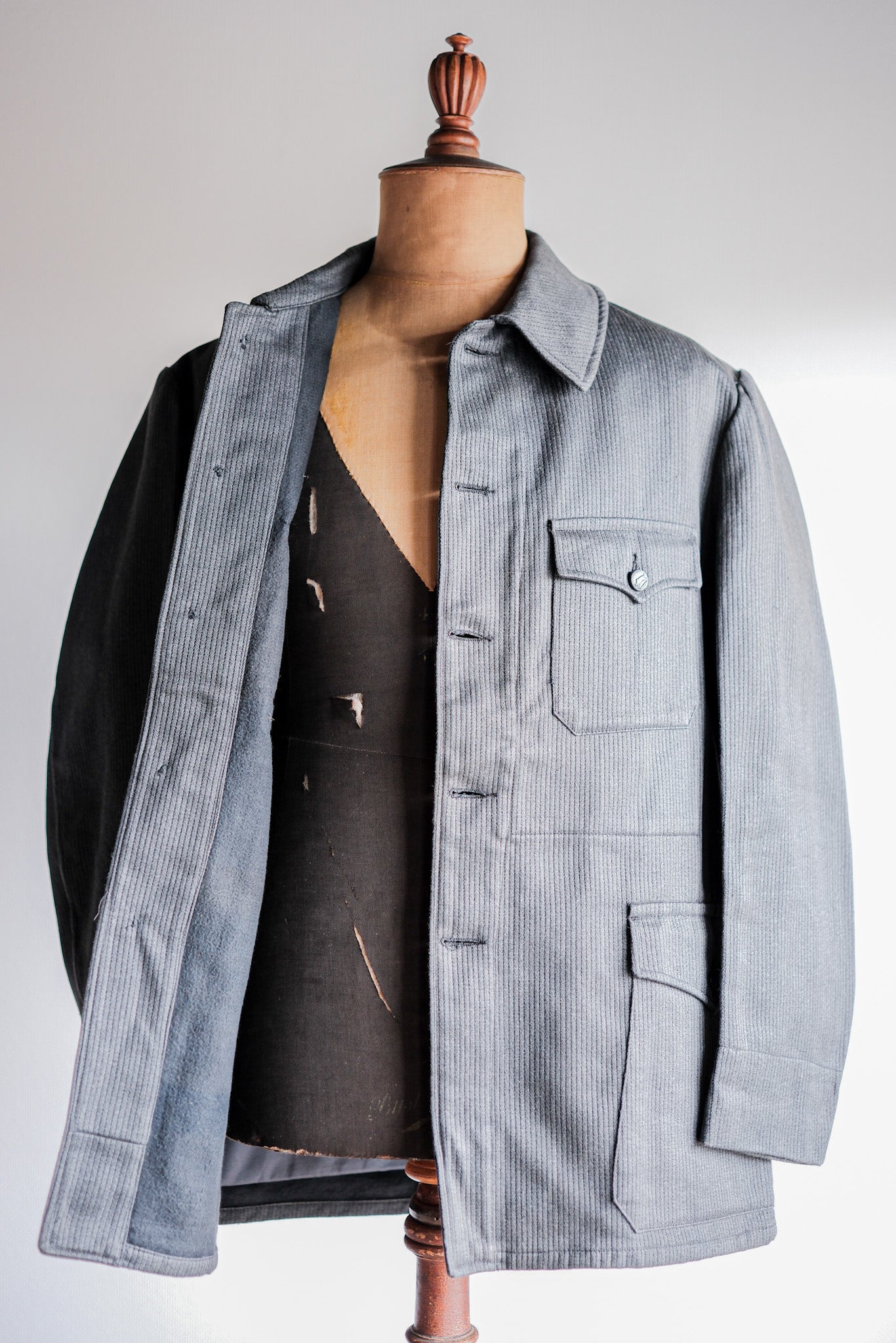 ［~50's］French Vintage Gray Cotton Pique Hunting Jacket With Chin Strap "Dead Stock"