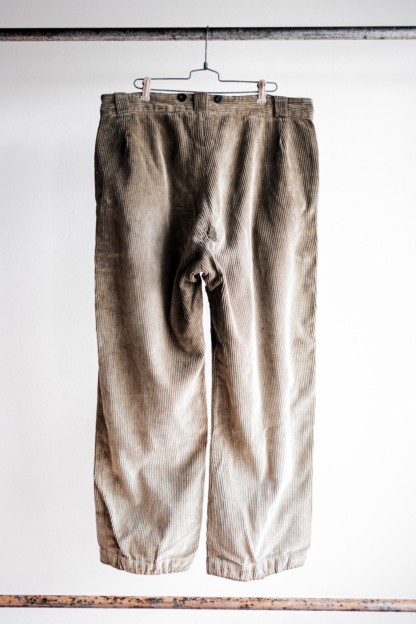 [~ 40's] Pantalon de travail en velours côtelé brun vintage "Boro"