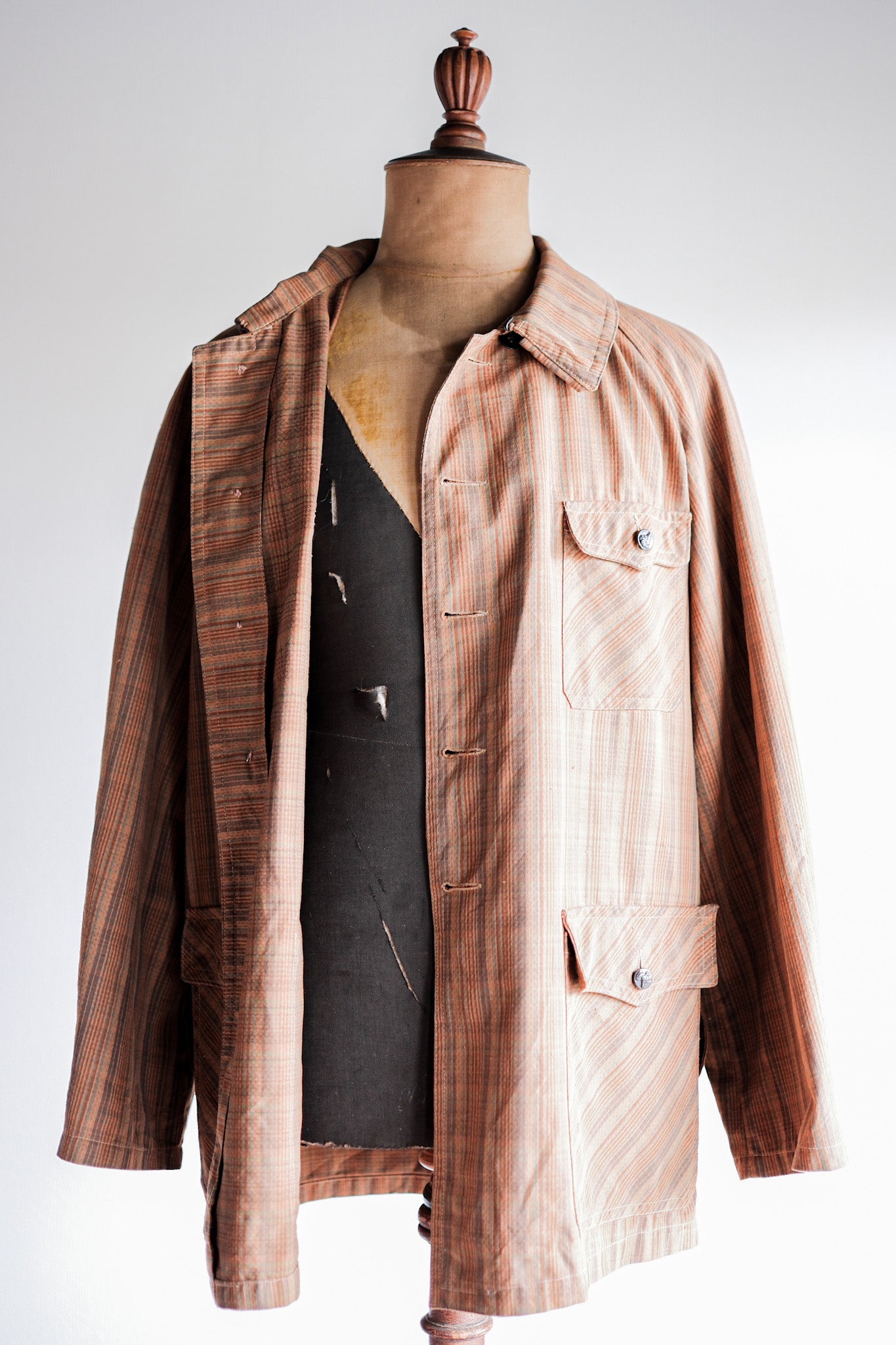 【~50's】French Vintage Brown Cotton Striped Raglan Sleeve Hunting Jacket With Chin Strap "Unusual Pattern"