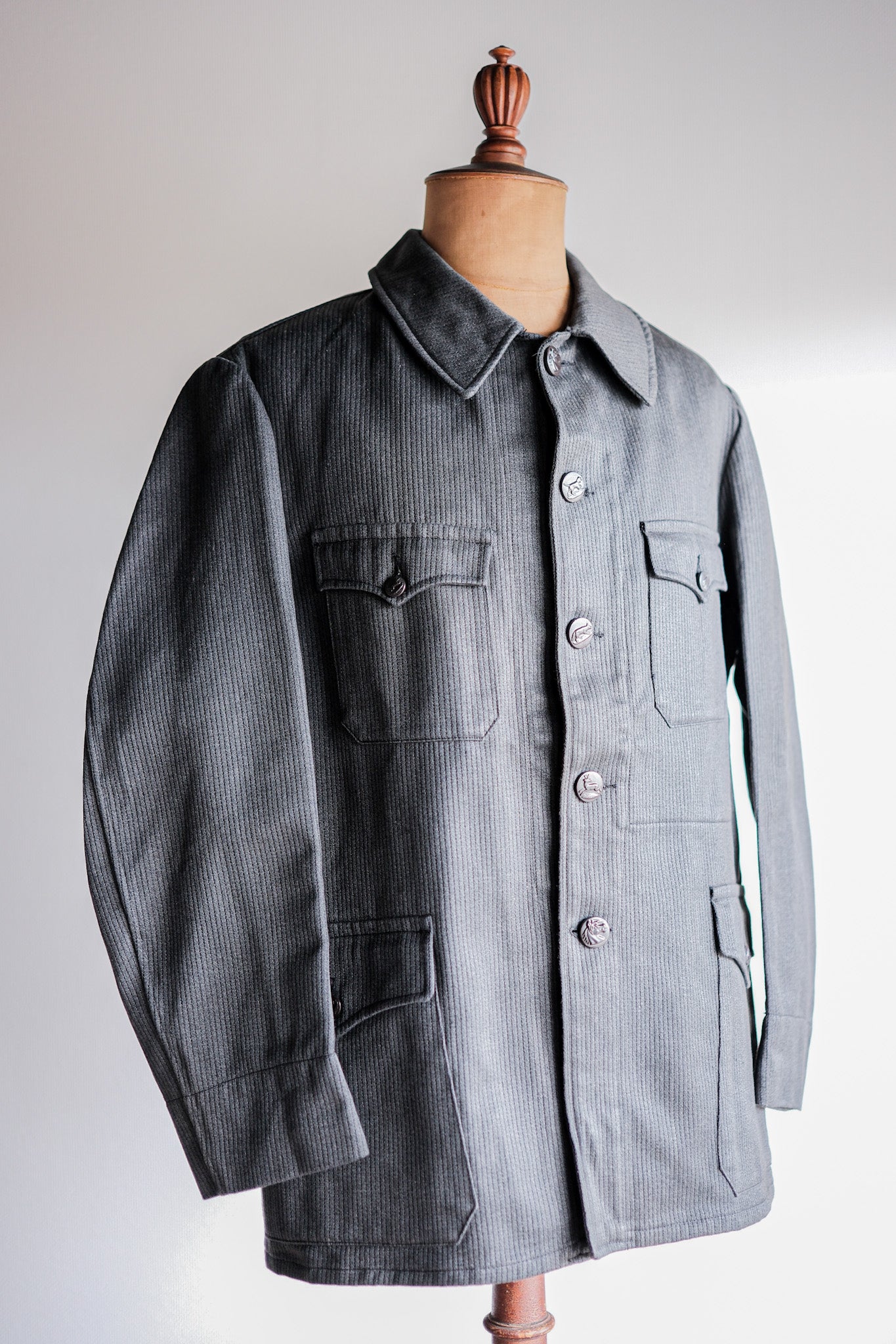 [~ 50's] French Vintage Gray Cotton Pique Hunting Jacket with China Strap "Dead Stock"