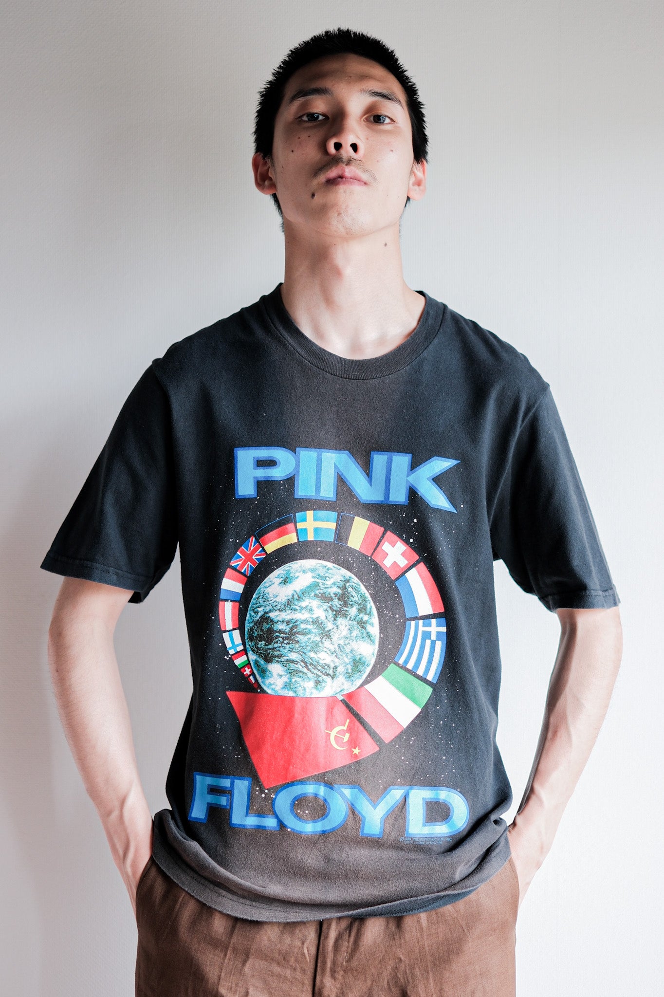 [~ 90's] Vintage Music Print T-Shirt "Pink Floyd"