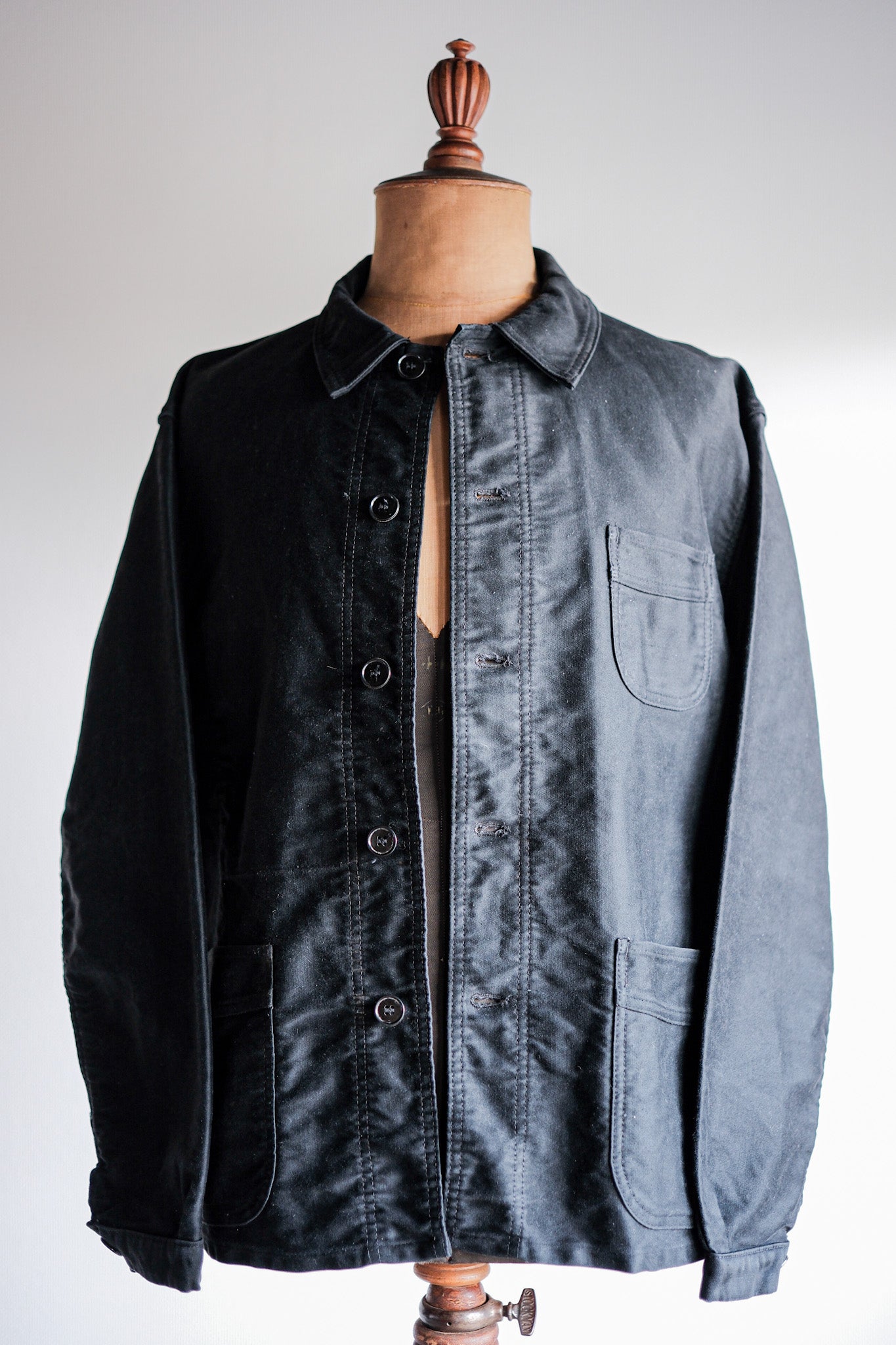 [~ 50's] French Vintage Black Moleskin Work Jacket Size.52 "Le Mont St. Michel"