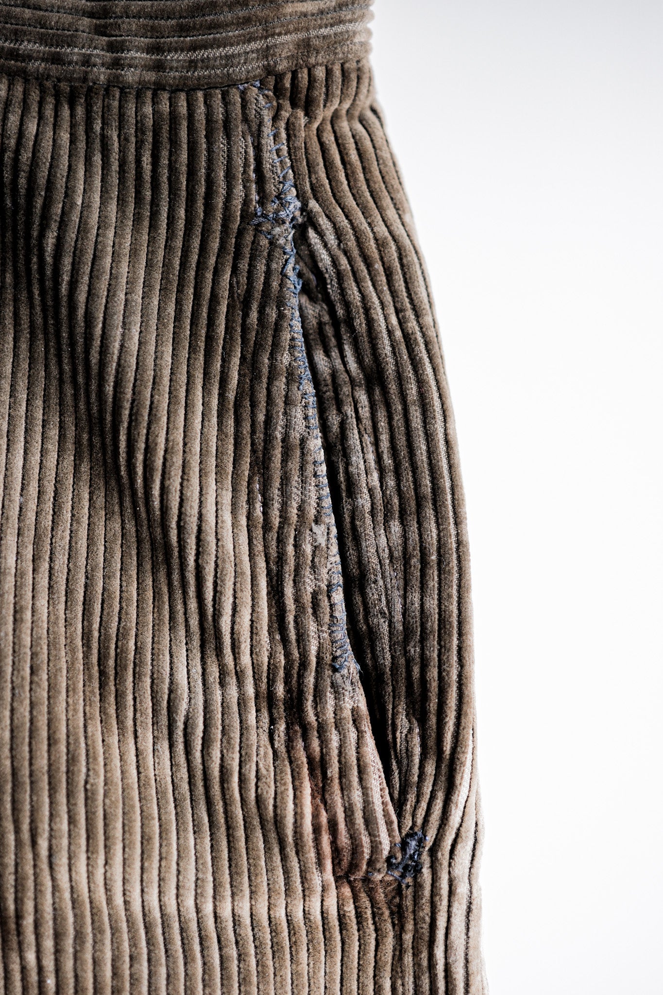 ［~40's］French Vintage Brown Corduroy Work Pants "Boro"