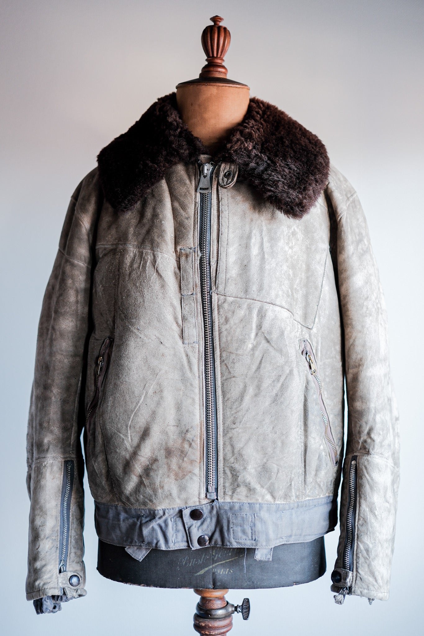 ［~40's］WWⅡ German Air Force Winter Sheepskin Flight Jacket "Luftwaffe" "Unusual Pocket"