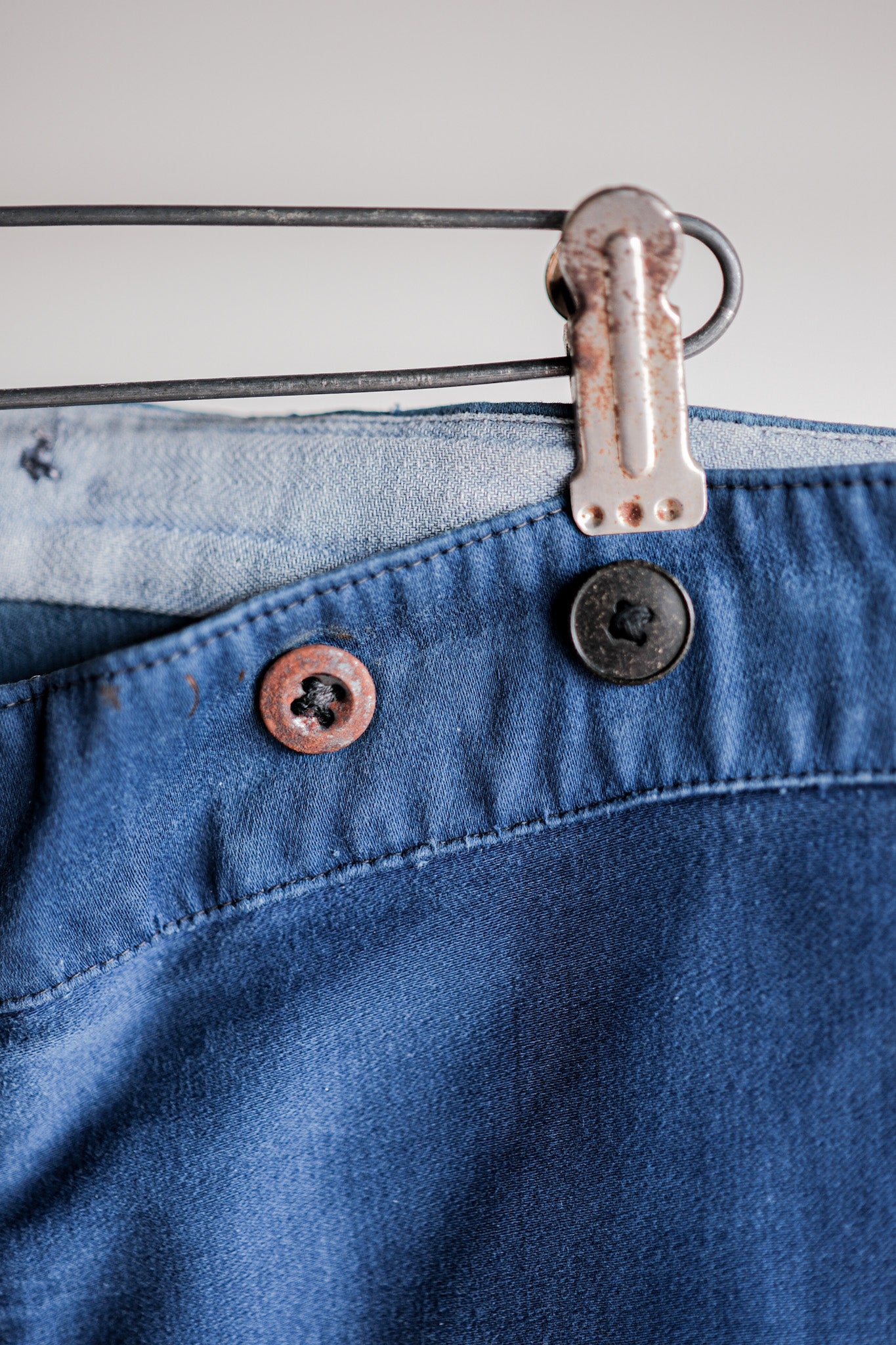 [~ 30's] Pantalon de travail de moleskin bleu vintage français "patchwork"