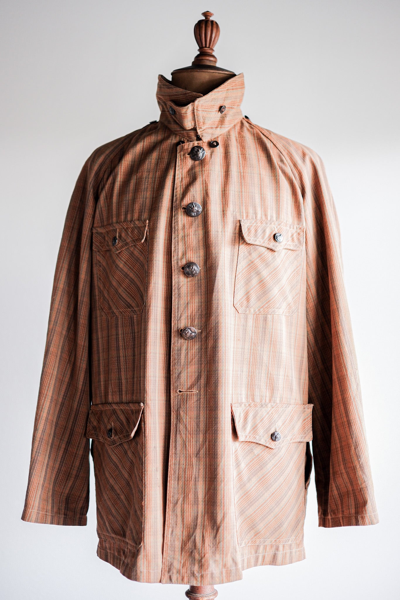 [〜50年代]法國復古棕色棉花條紋raglan袖子狩獵夾克，帶有中國錶帶“不尋常的圖案”
