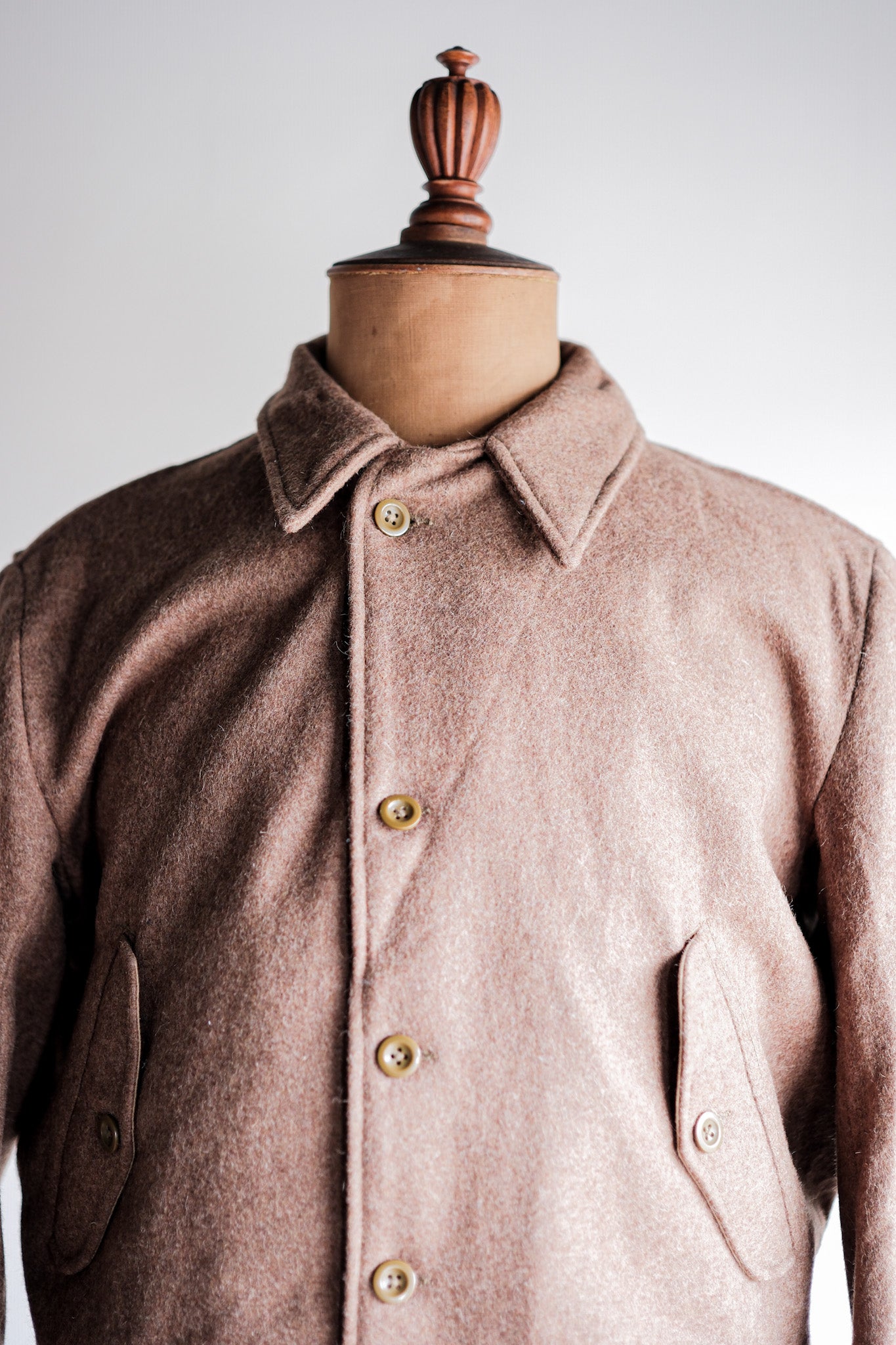 [〜50年代]法國陸軍羊毛夾克，帶下巴帶尺寸。42“死庫存”