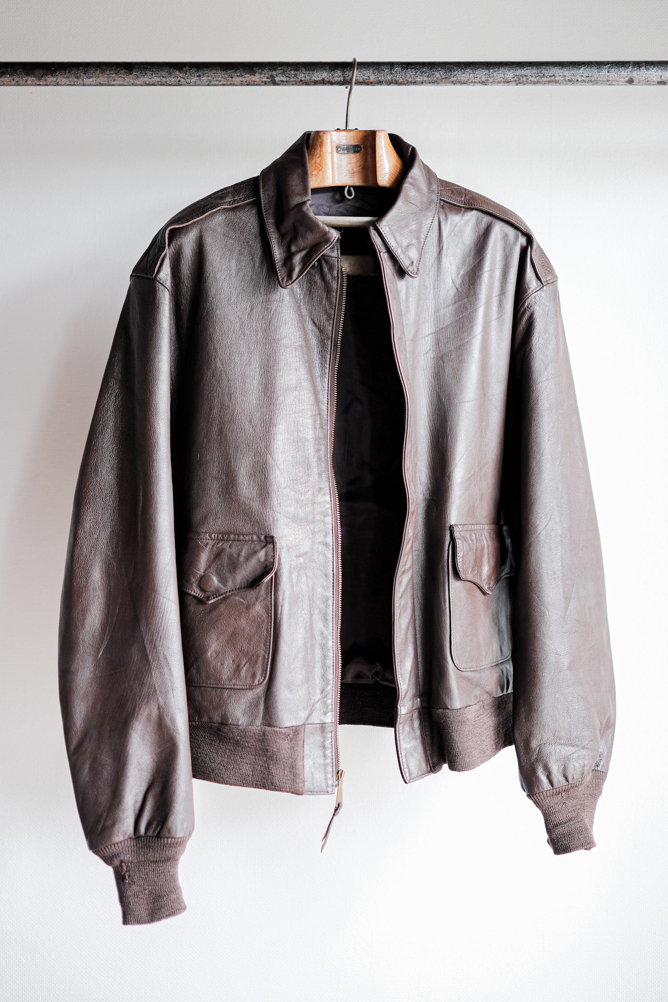 [〜80年代] Willis＆Geiger A-2型皮革飛行夾克尺寸。44“在美國製造”。