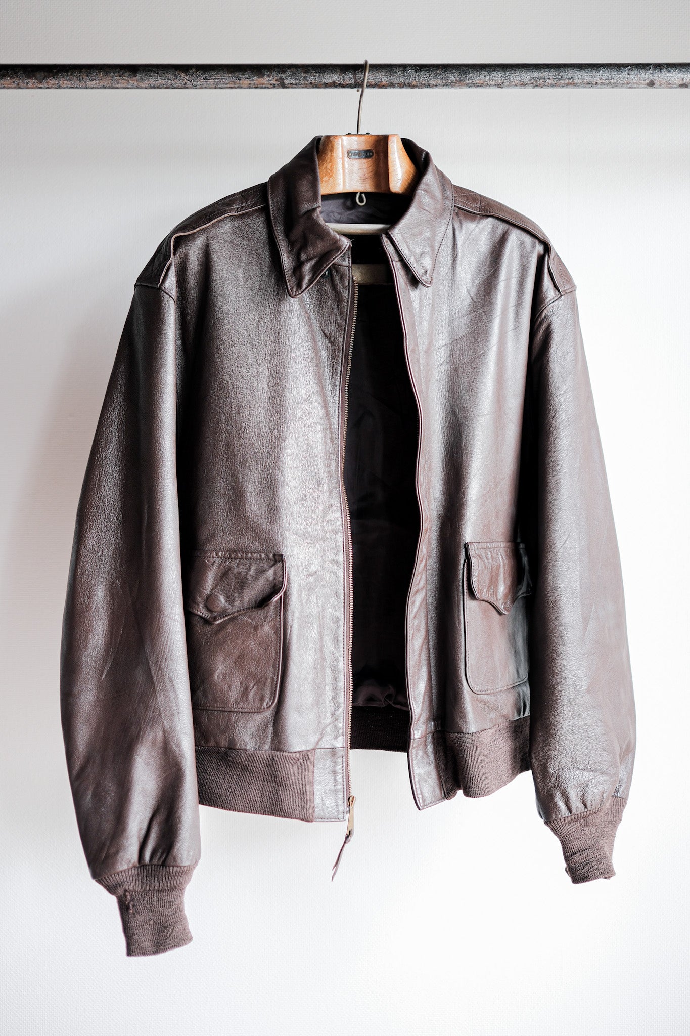 【~80's】Willis&Geiger A-2 Type Leather Flight Jacket Size.44 "Made in U.S.A."